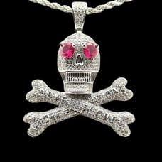 White Finish Skull Live Alone Die Alone