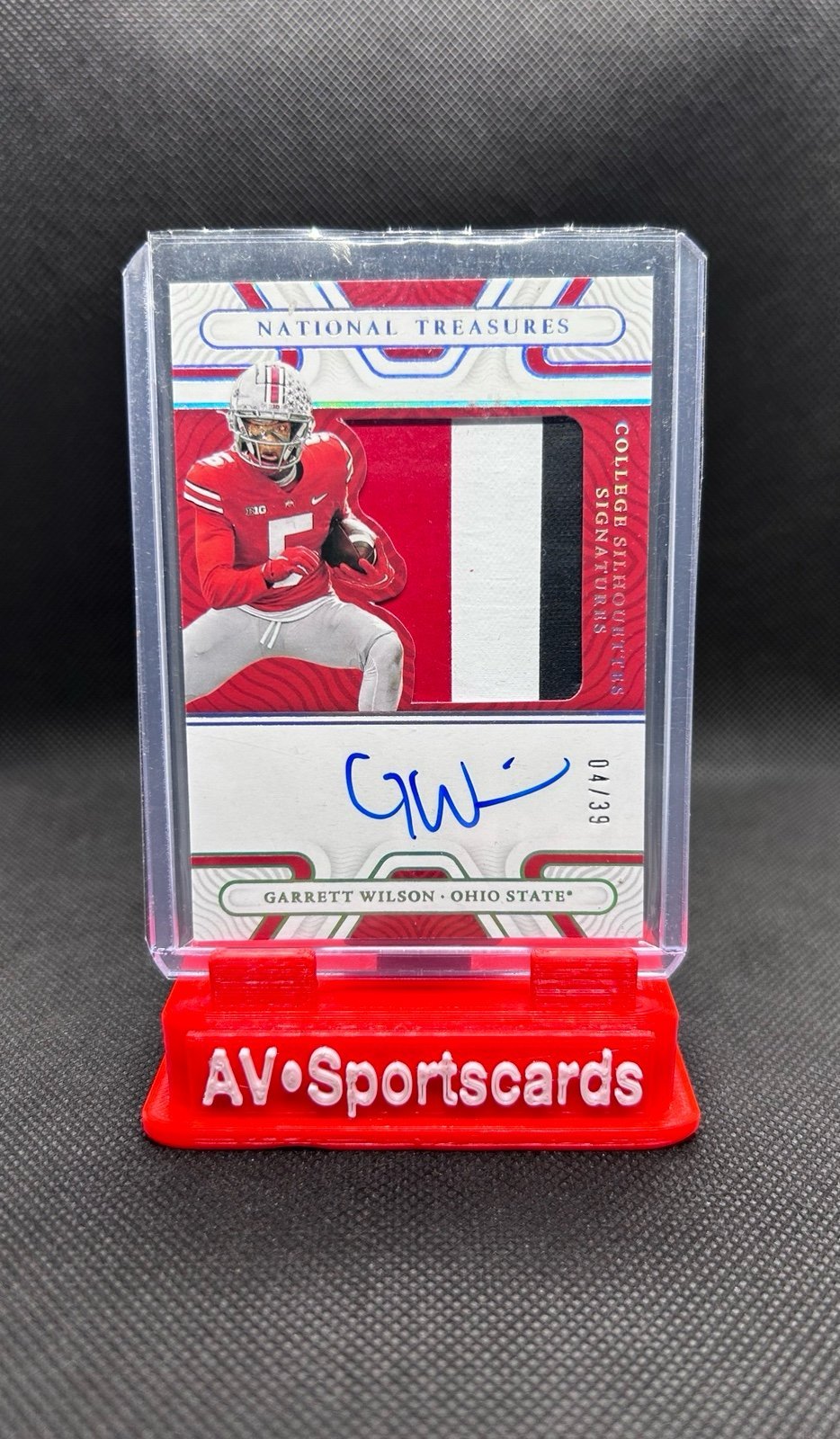 2022 National Treasures Collegiate - Silhouettes Signatures Garrett Wilson 04/39
