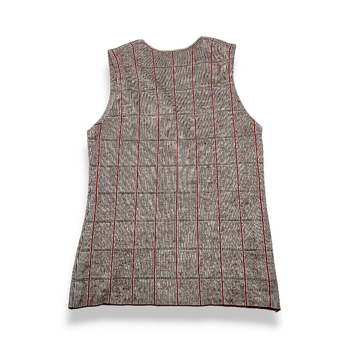 Akris v-neck knit plaid top in neutral brown / red / beige S/M