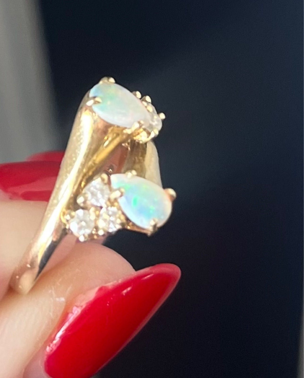 Vintage 14k gold SKAL opal and diamond ring