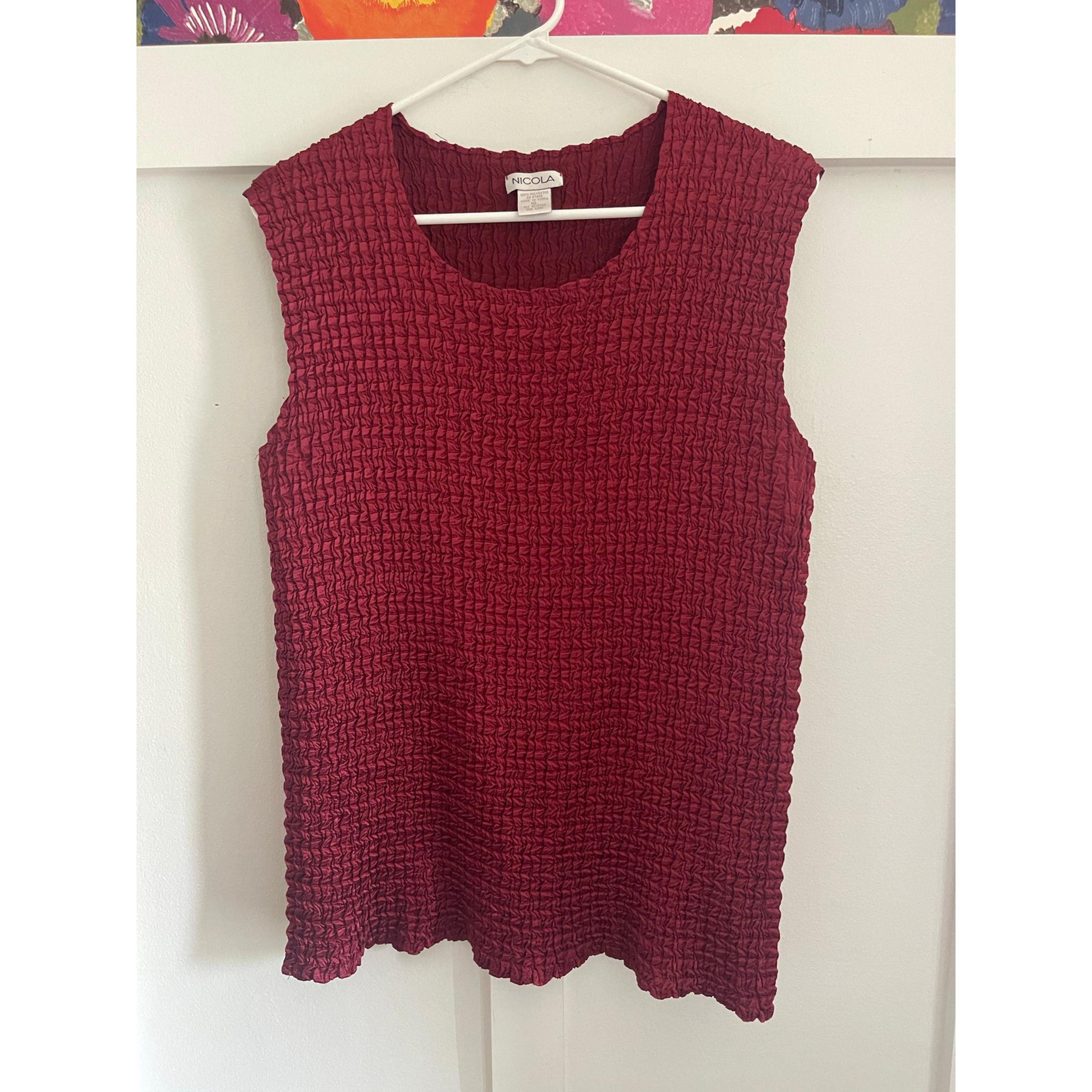 Nicola womens xl y2k red bubble shirt