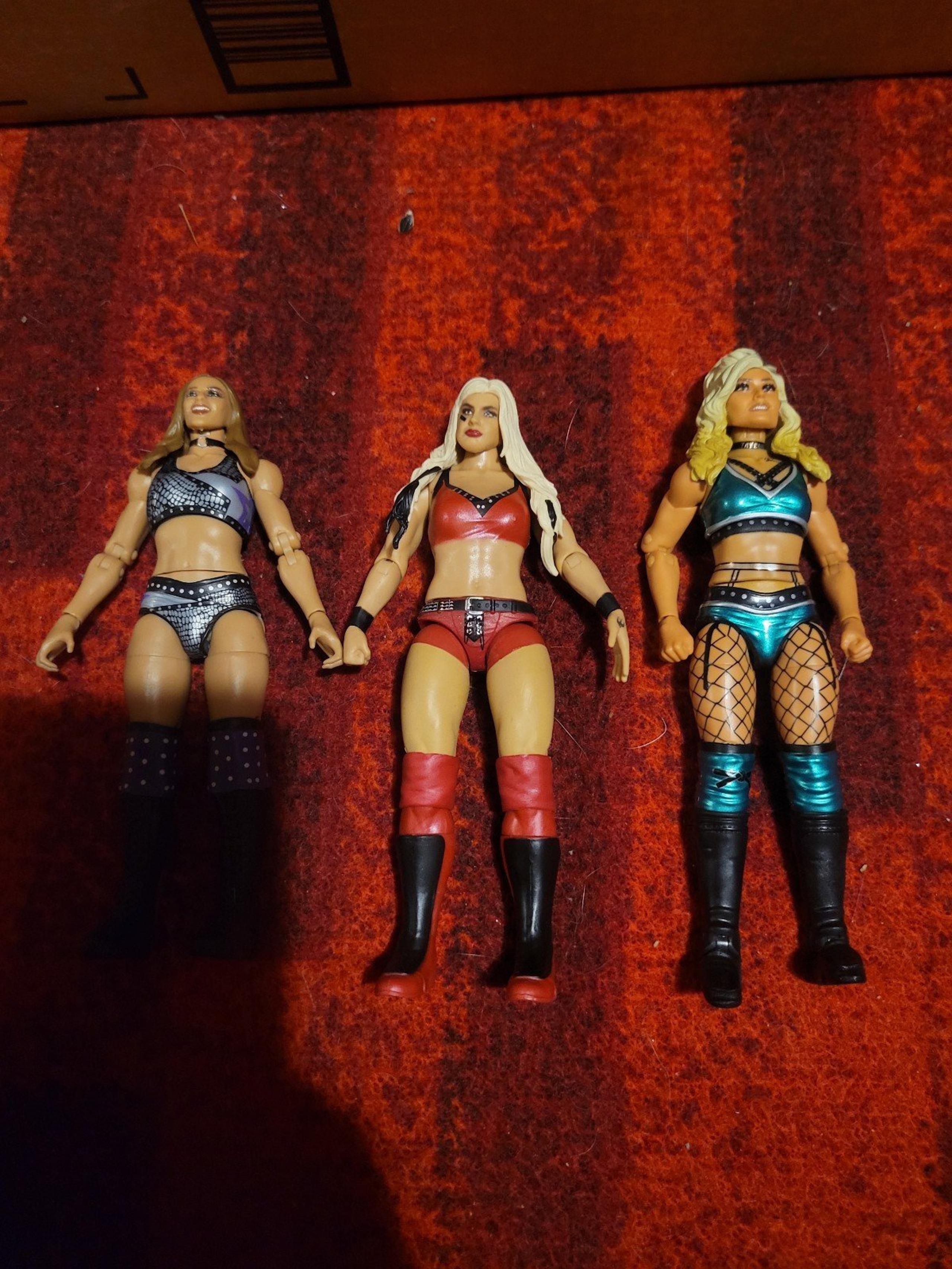 WWE/AEW 3 FIGURE LOT