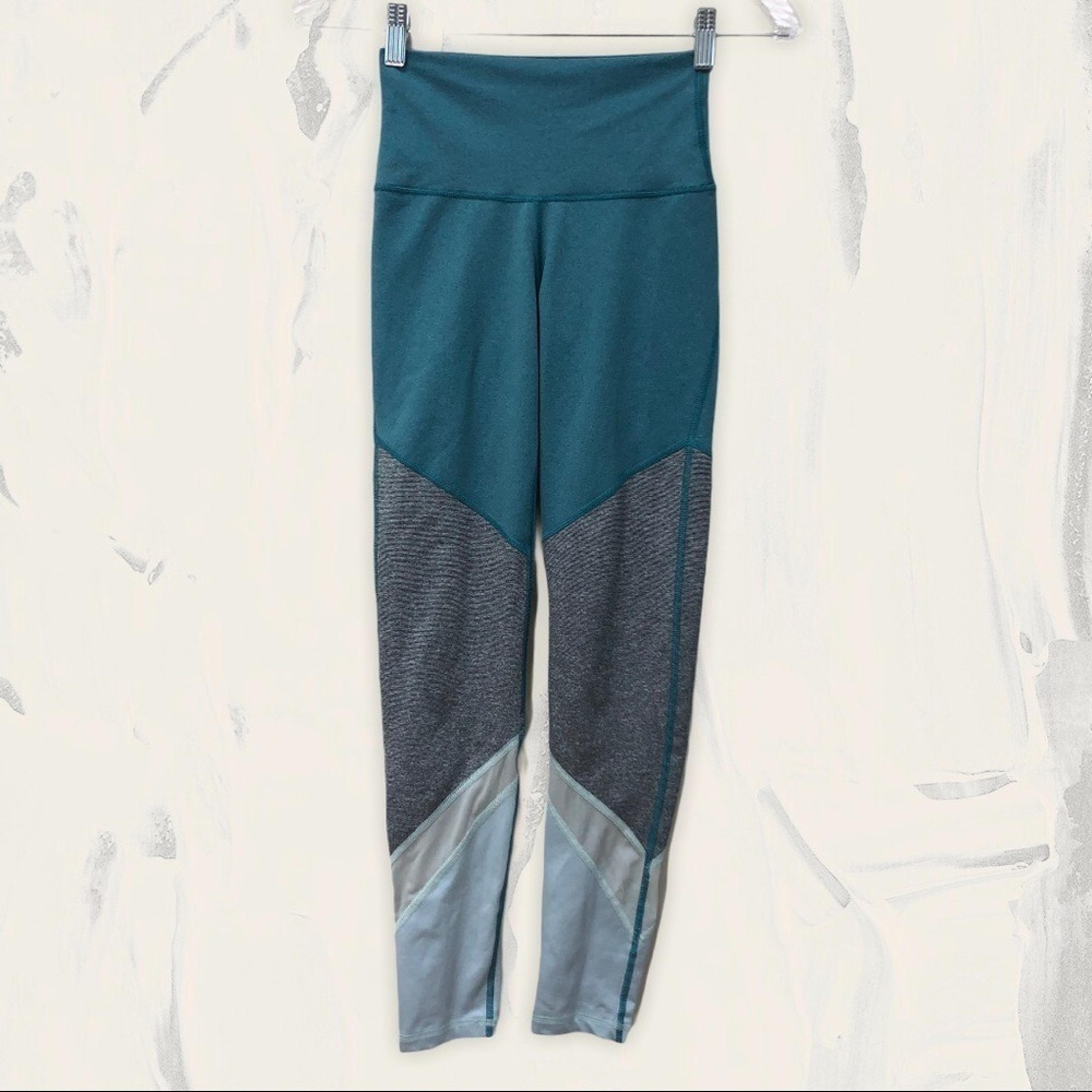 AERIE chill play move colorblock teal leggings
