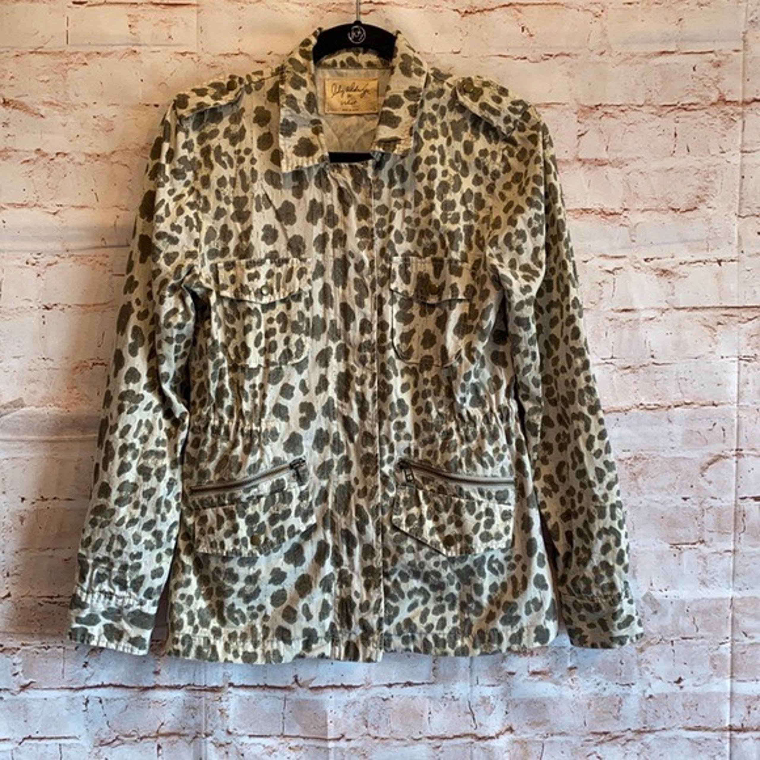 Lily Aldridge Velvet Aziya leopard army jacket S