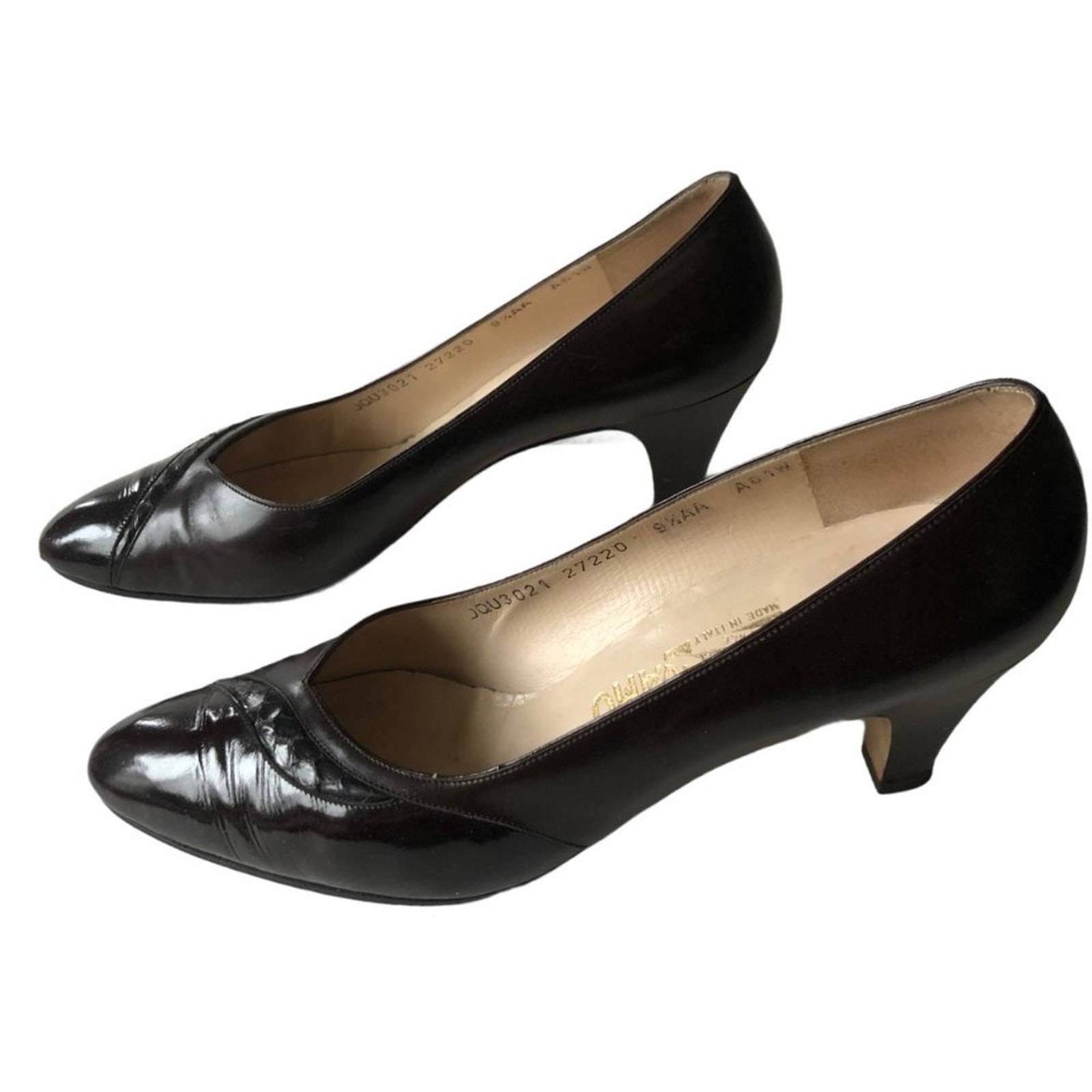 Salvatore Ferragamo Abbazia Pump Brown 9.5AA Vintage Classic