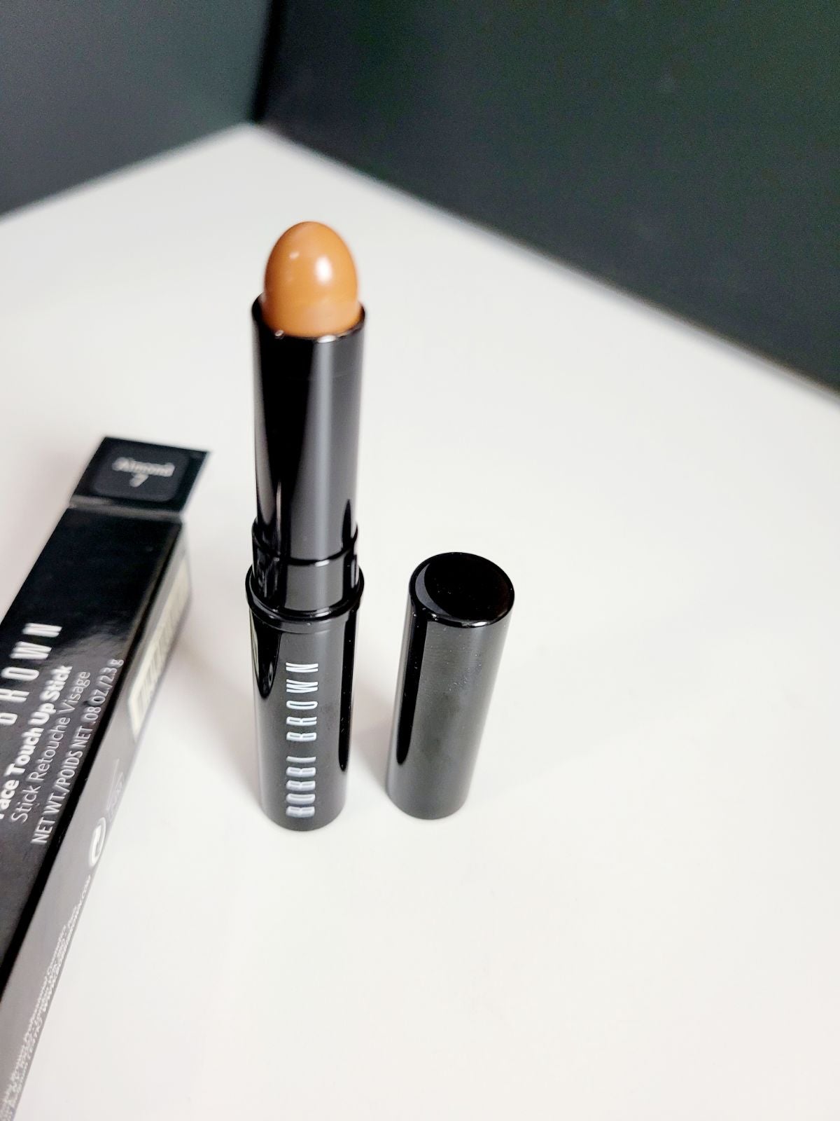 Bobbi Brown Face Touch Up Stick new