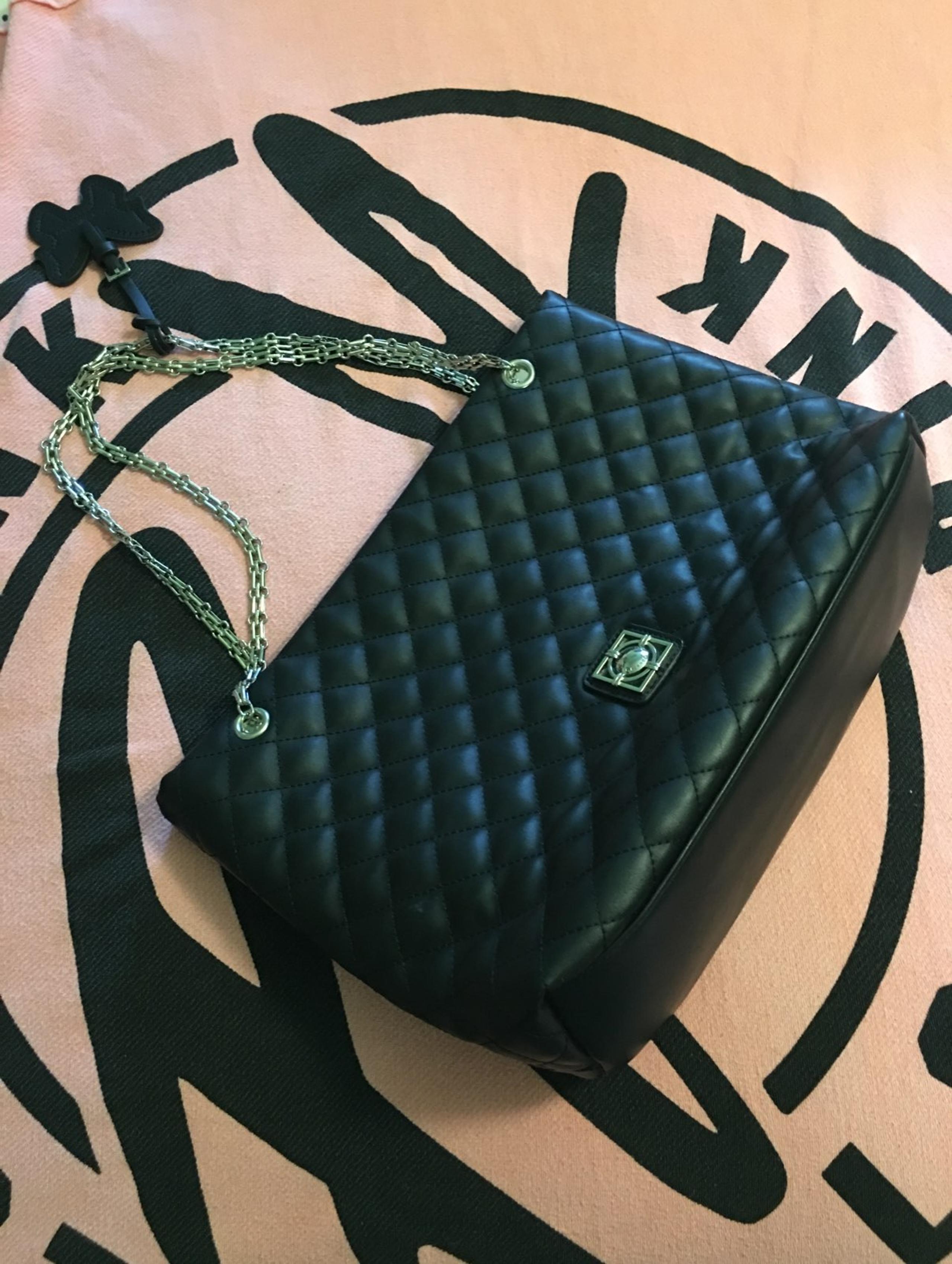 Black Purse