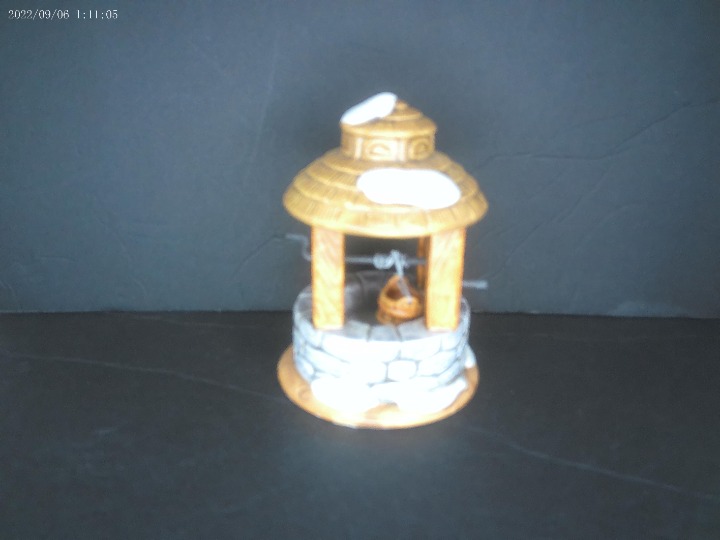 Lefton Colonial Village Water Well Figurine