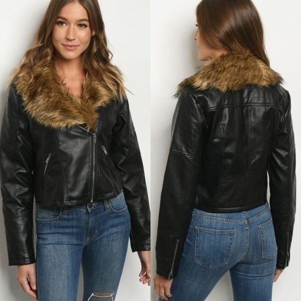 LAST ONE-Black jacket w/ faux fur collar XL