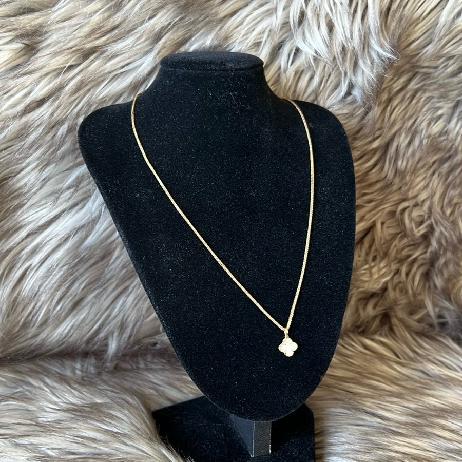 18k Saudi Gold Necklace