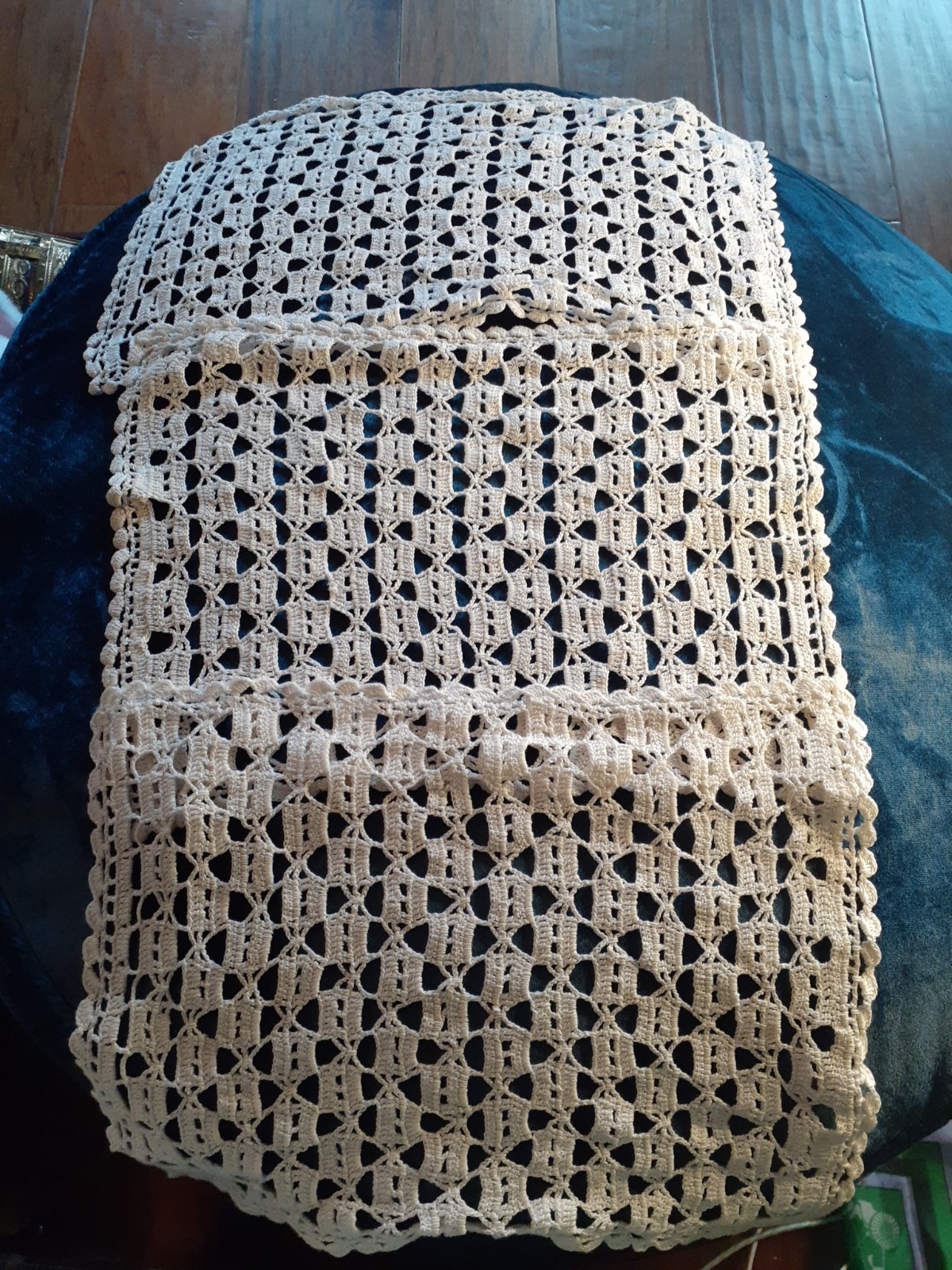 GORGEOUS Hand Crochette 9 x13 Doilies/3 Plus Large 12 x21 Doily