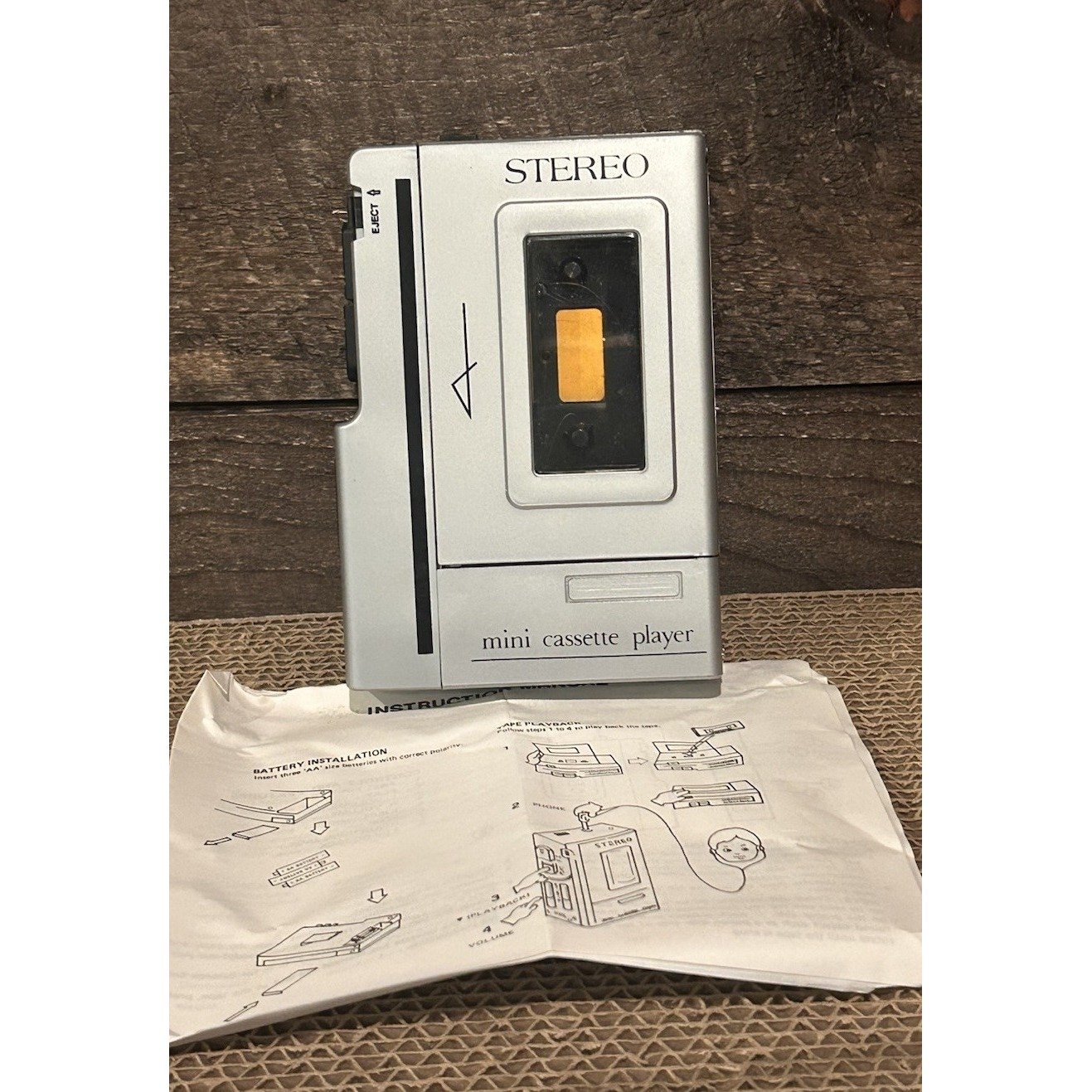Verit Mini Stereo Cassette Player RARE VINTAGE Model 8001T Brand NEW