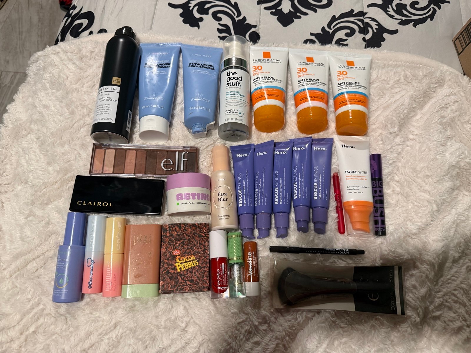 Make up bundle mixed brands 29 items