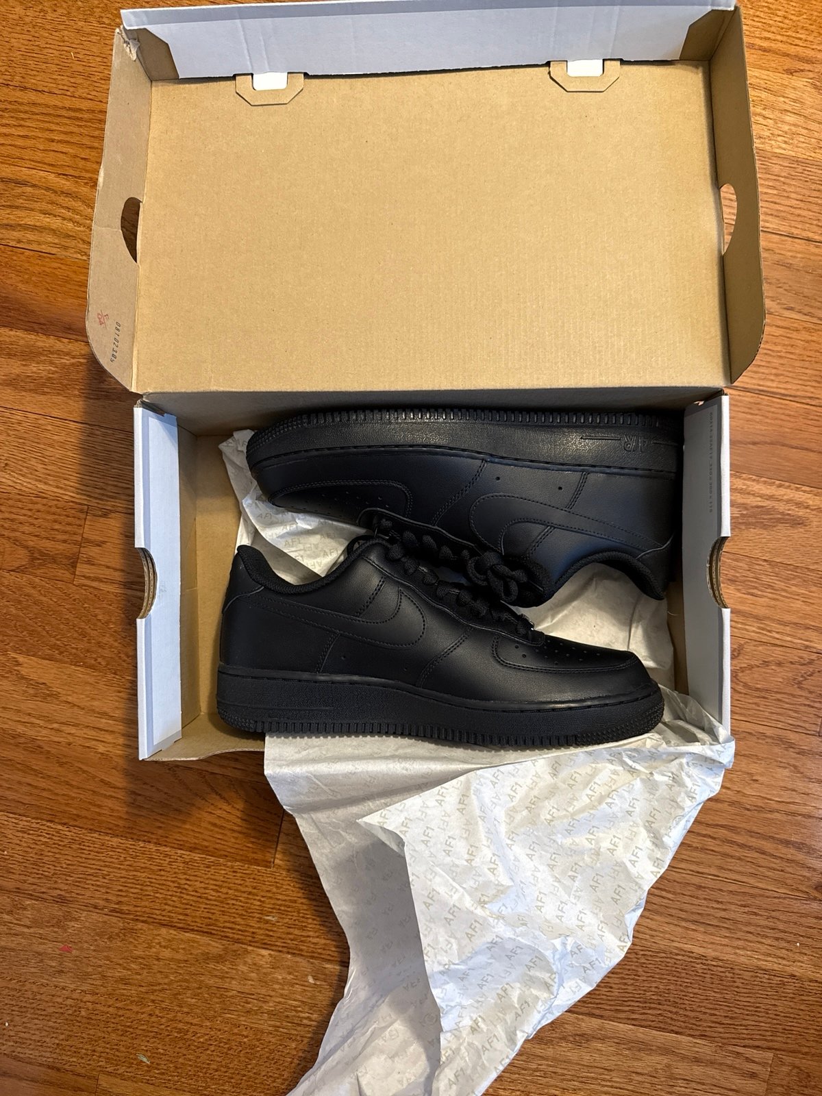 Nike Air Force 1 ’07 Black/Black – Men’s 8.5 / Wm’s 10 – New
