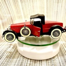 VTG. 1988 Franklin Mint Model Metal. Struts Black Horse Speedster. Doors open.