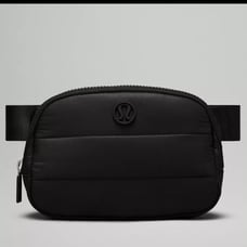 NWT Lululemon Everywhere Belt Bag 1L Black Wunder Puff