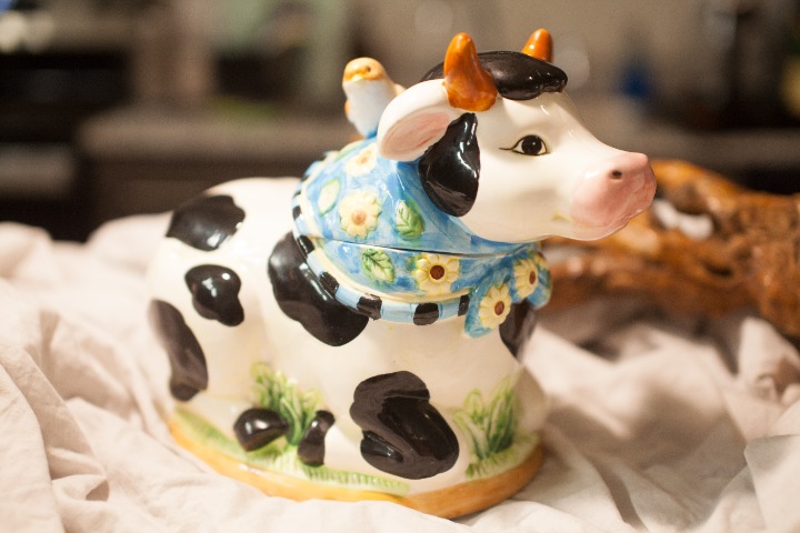 Cow with Floral Bandana Cookei Jar
