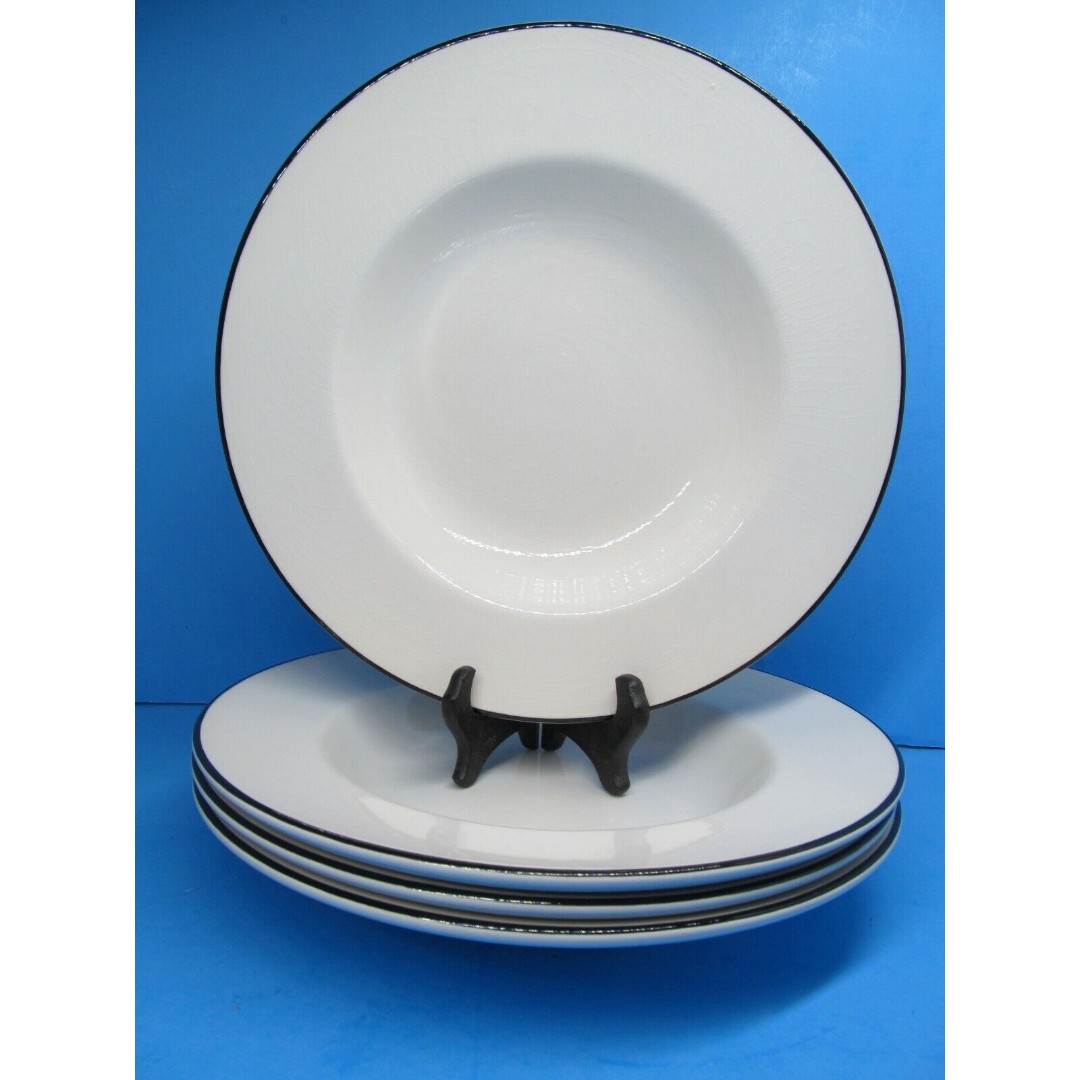 Crate & Barrel Classique Black Line 9 3/4 Soup Bowls Bundle of 4