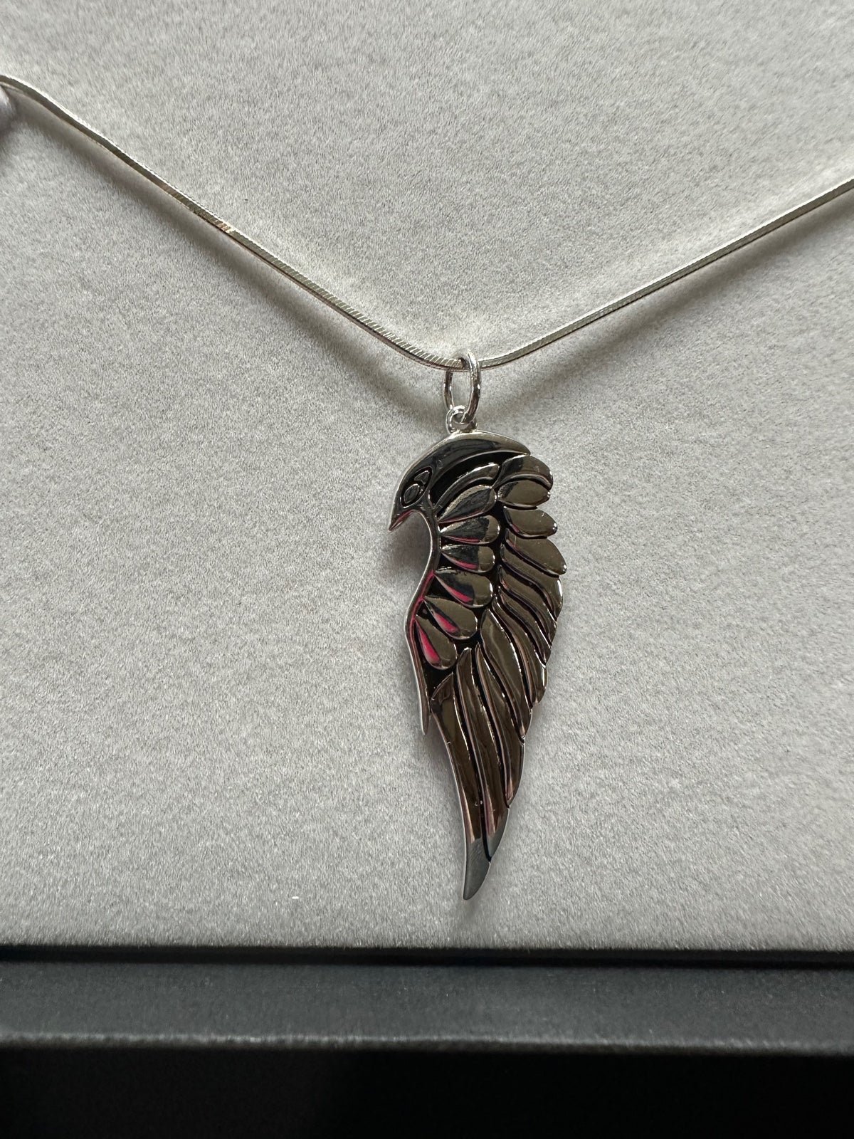 Beautiful hawk pendant, necklace all sterling silver new