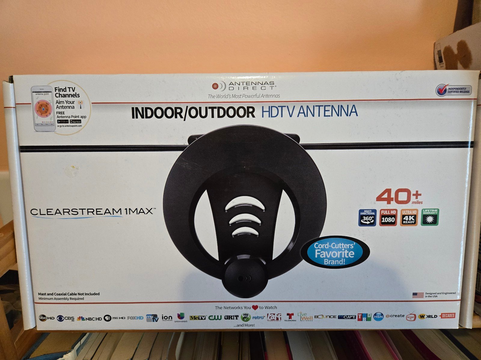 Indoor/Outdoor HDTV Antenna