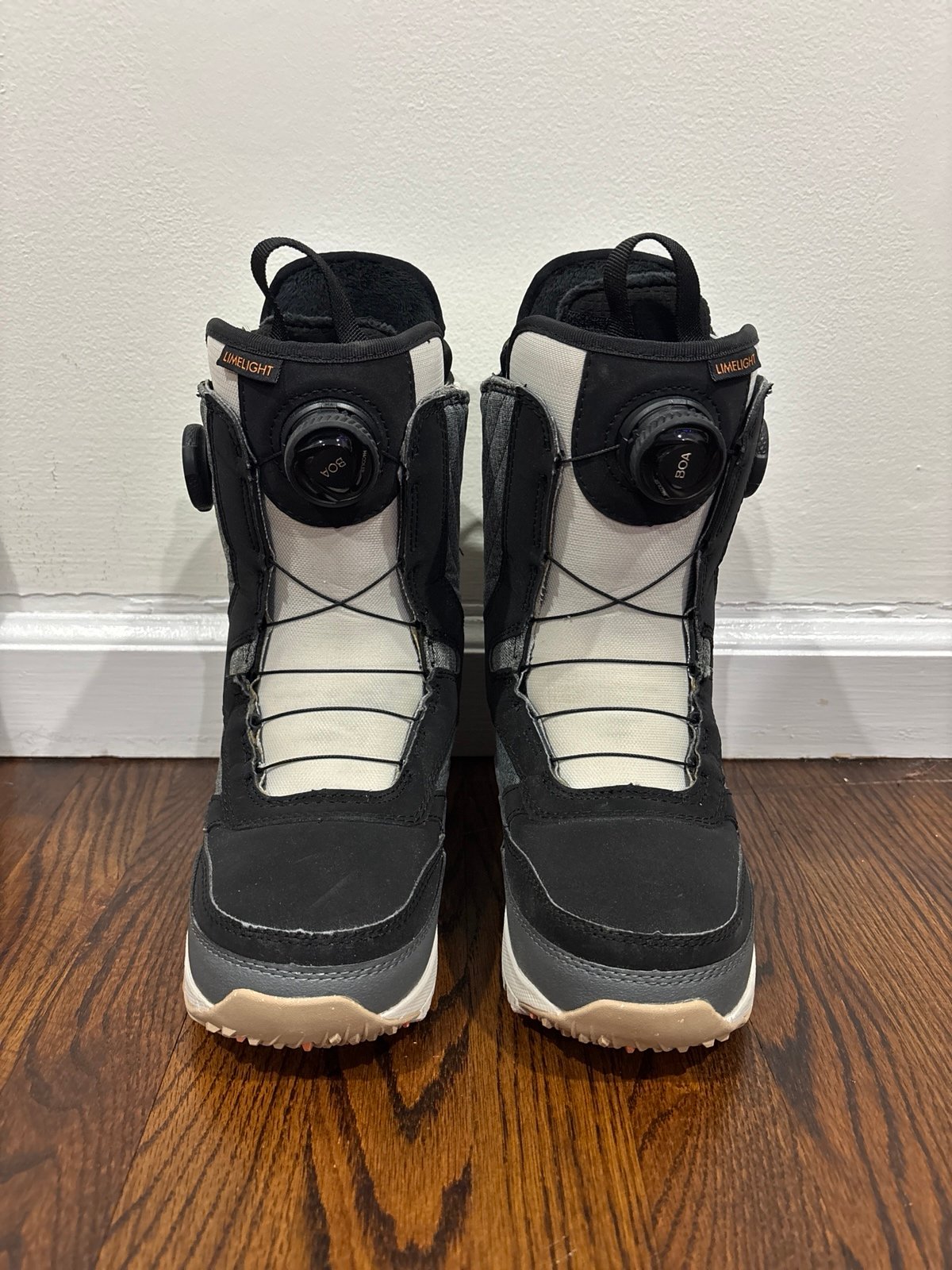 Women’s Burton Limelight BOA Snowboard Boots - Wide 6.5 Worn Once