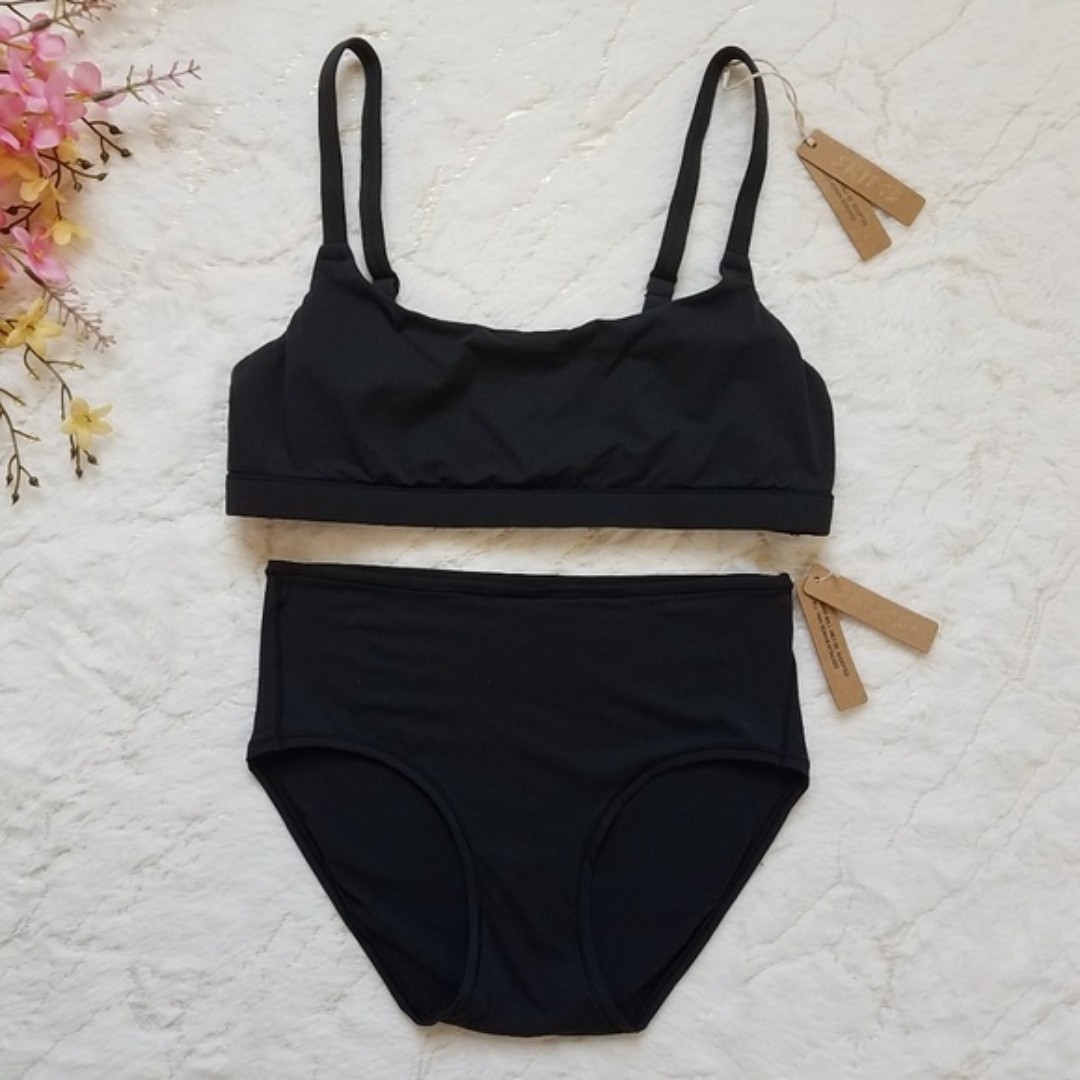 SKIMS Bralette & Underwear Set