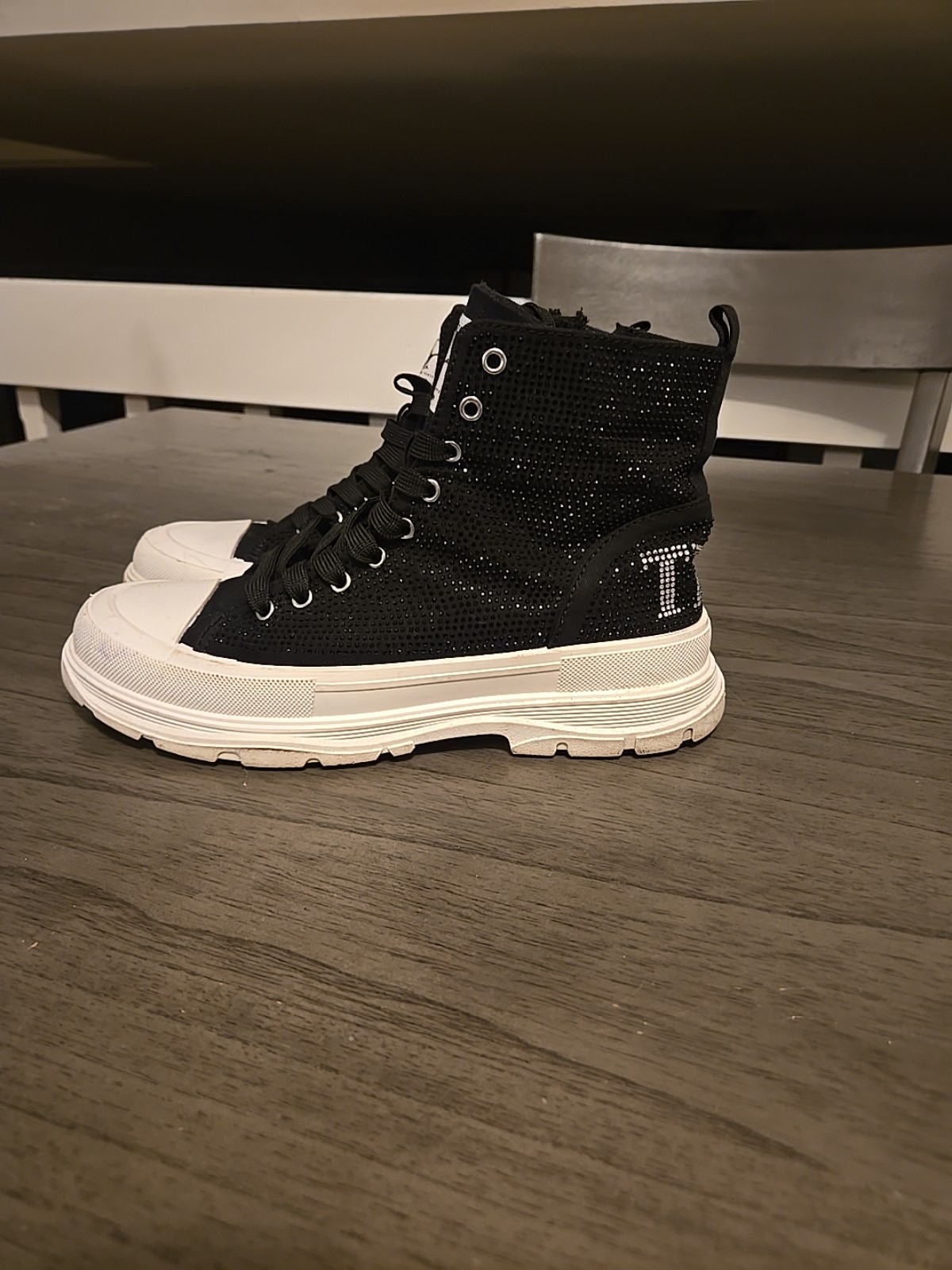 True Religion Jannesa High Top Platform Rhinestone Sneakers - Size 9