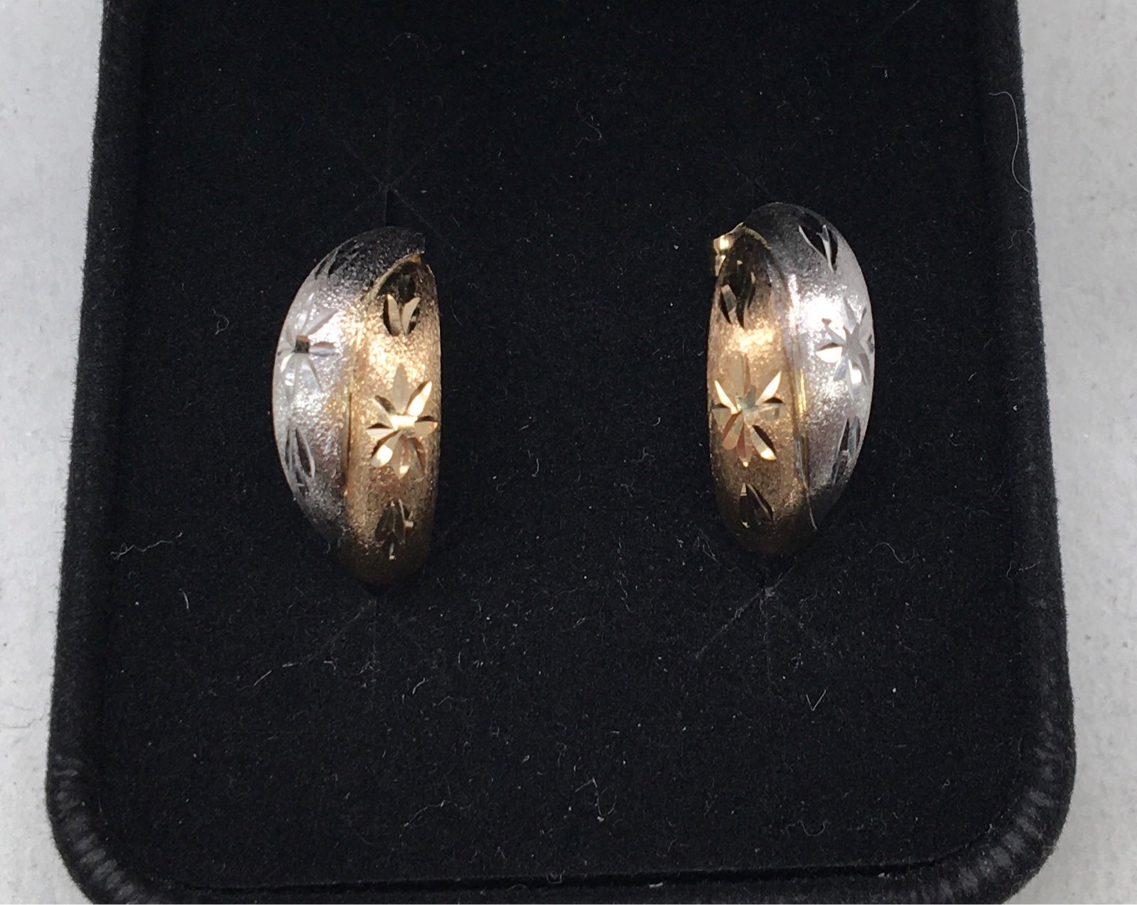 14k Gold Earrings Diamond Cut