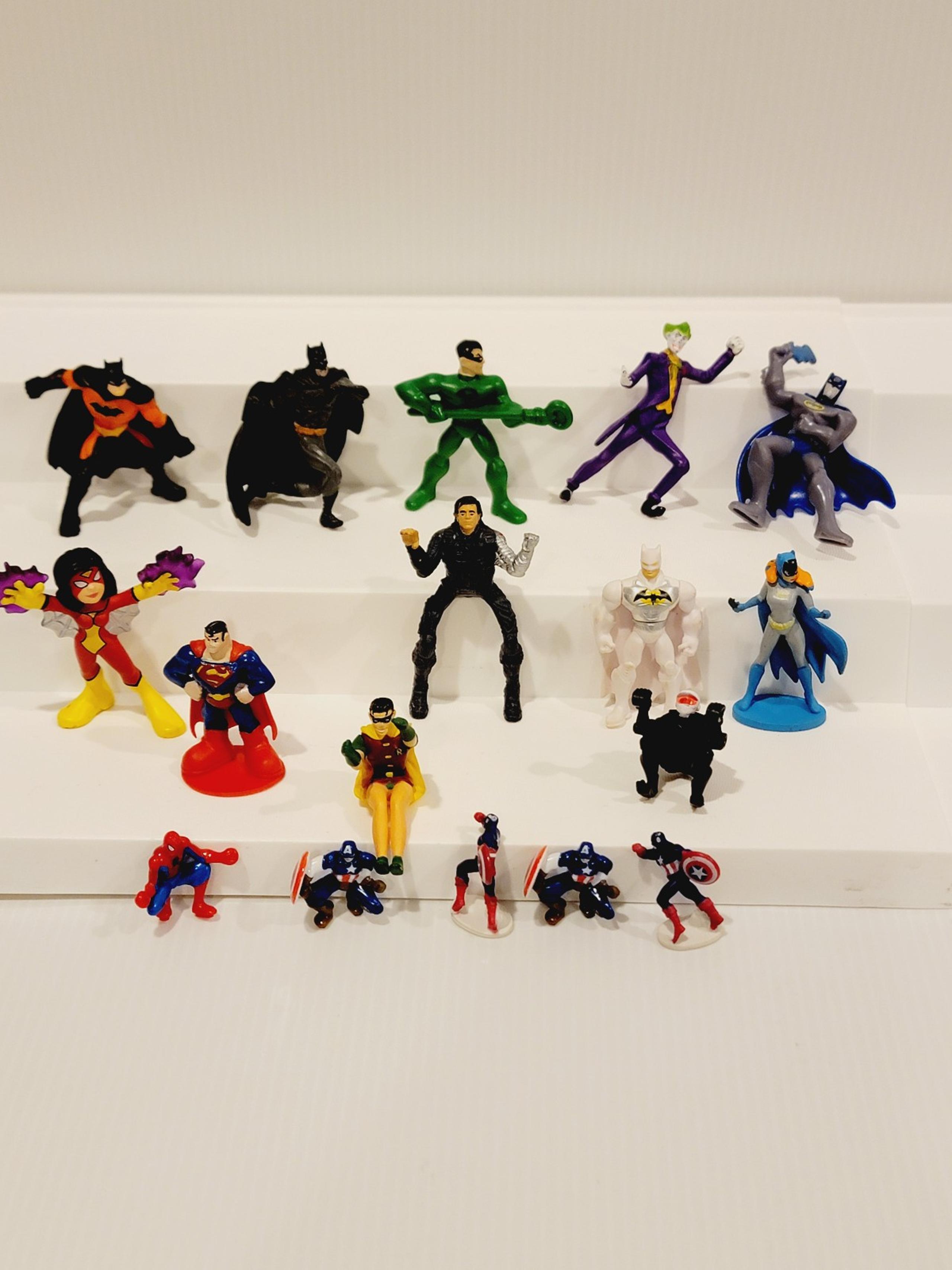 DC Comics Heroes and Villains Mini Figure Set