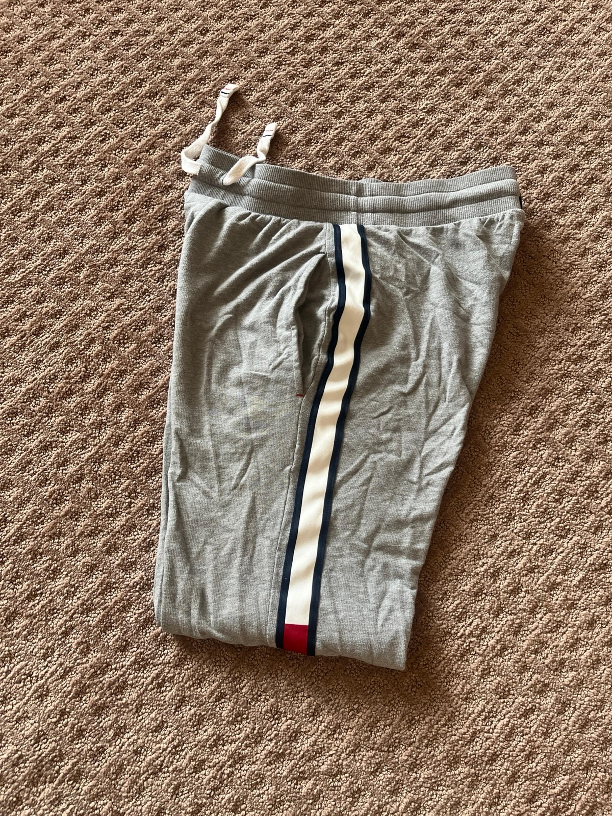 Tommy Hilfiger men’s sweatpants