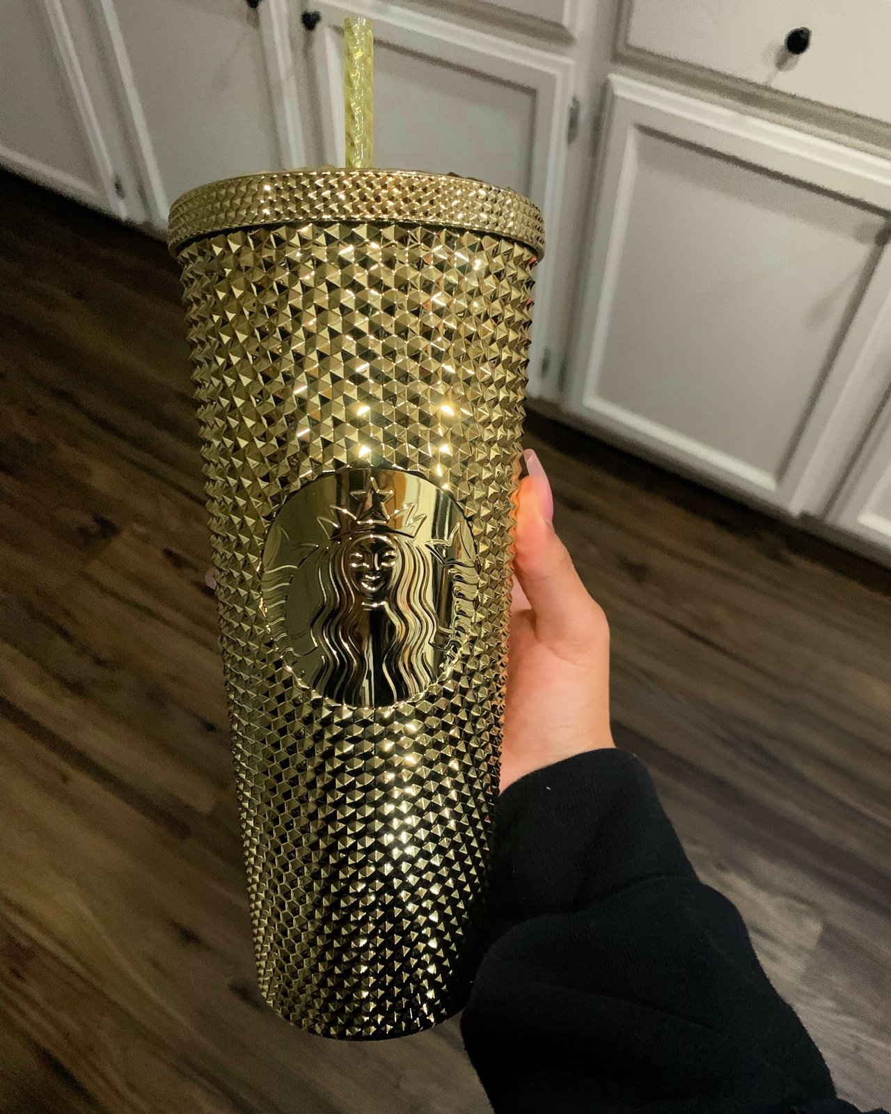 Starbucks tumbler (Gold limited edition)