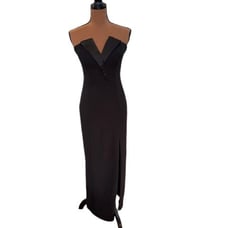 Betsy & Adam Scuba Crepe Strapless Tuxedo Gown in Black – Size 8P – NWT