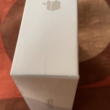 AirPods (2nd generation)
