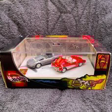 Hot Wheels Corvette 50th Anniversary 2 Car Set 2003