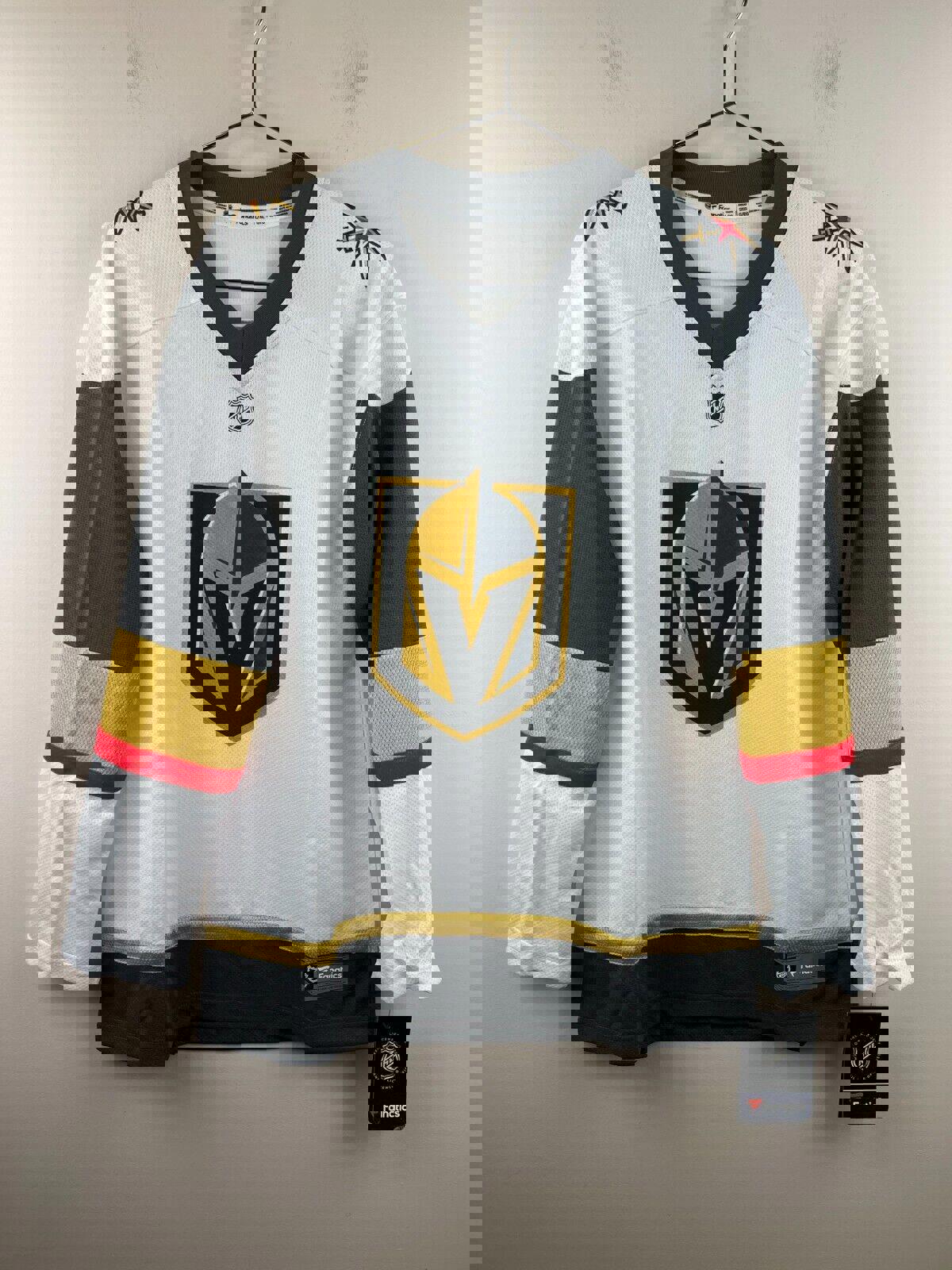 NWT Youth Fanatics White Vegas Golden Knights NHL Away Blank Jersey Size L/XL