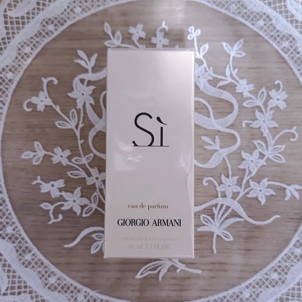 Giorgio Armani Si Edp 1.7oz 50 ml perfume new in box
