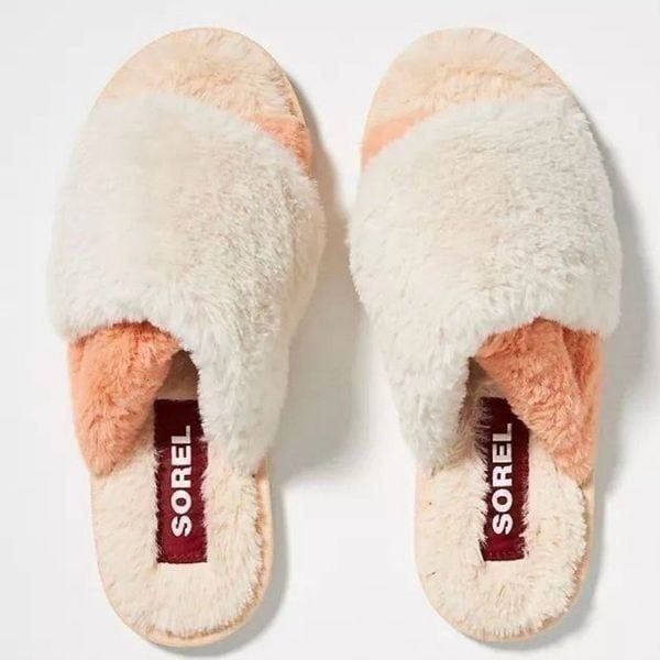 Sorel Go Mail Run Faux Fur Cotton Slippers, Cozy House Shoes , Cream, Size 8, NW