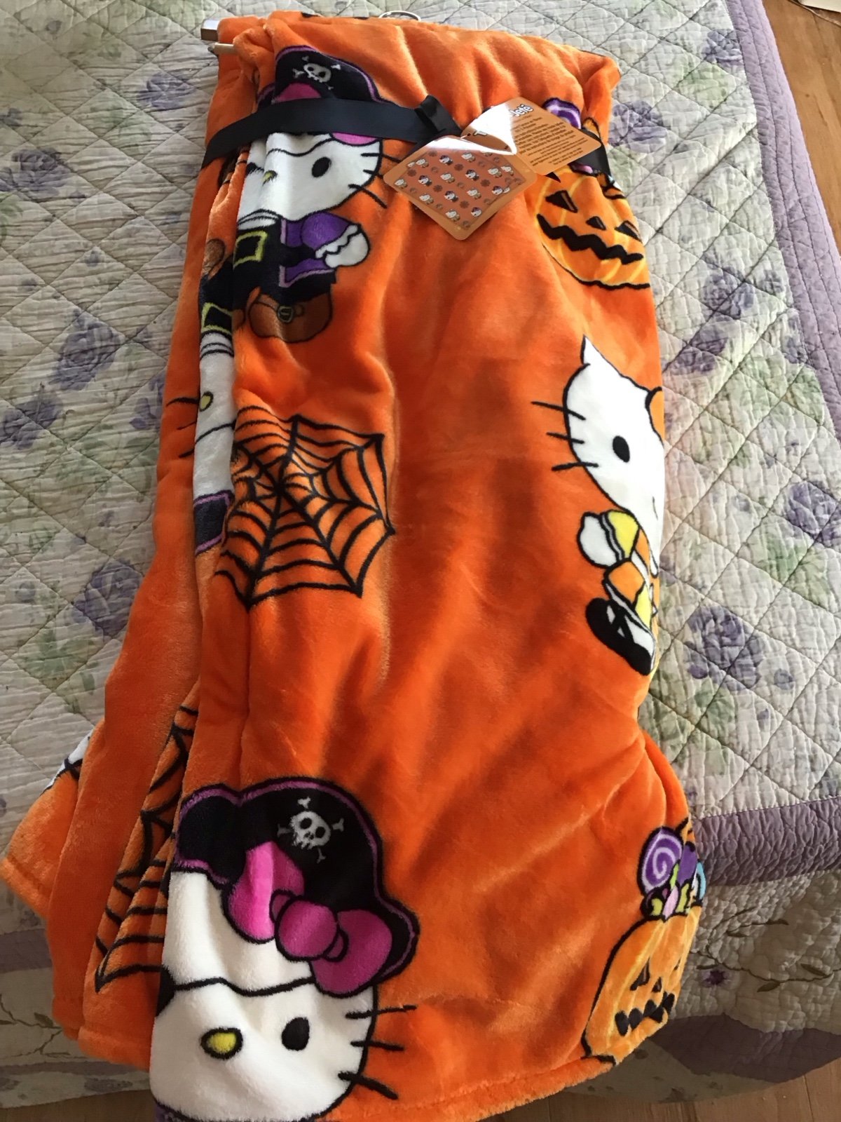 HELLO KITTY Halloween Orange Set of 2 Throw Blankets Pirate Costume Candy Corn