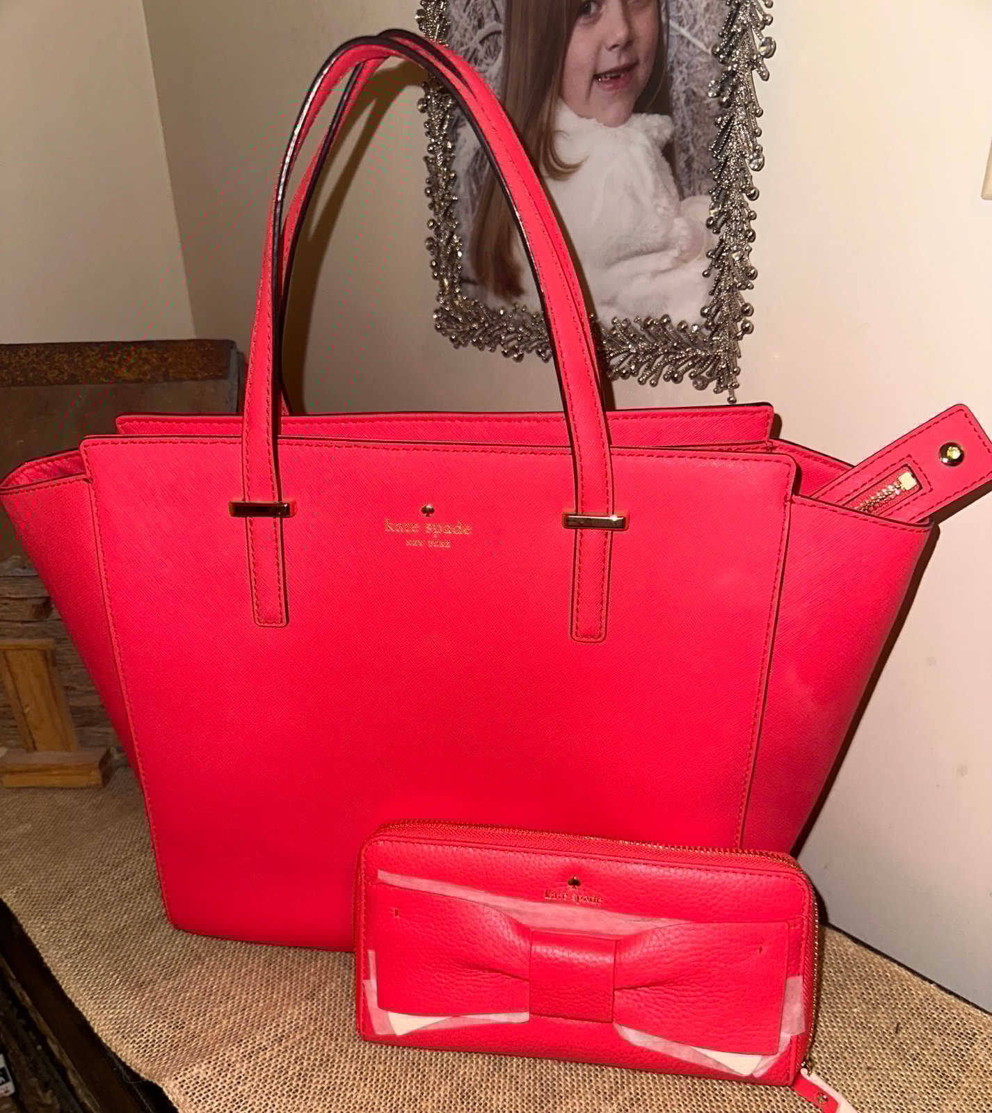 Kate Spade Tote & Wallet, New without tags. Bright Melon.