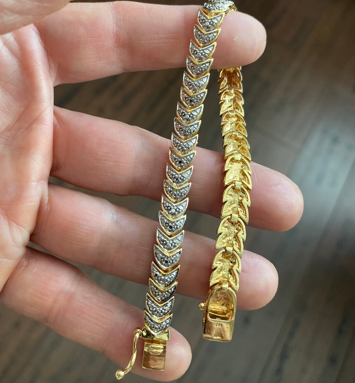 Diamond tennis bracelet 18K yellow gold/FAS 7.5”- Made in Thailand