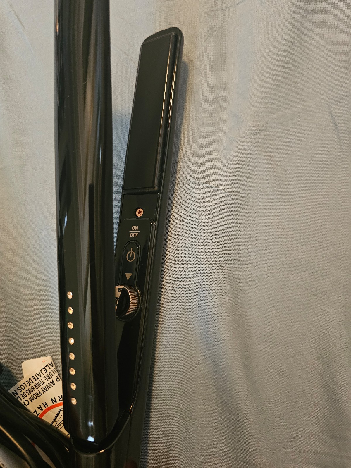 T3 SinglePass StyleMax Professional 1 Flat Iron with Automated Heat