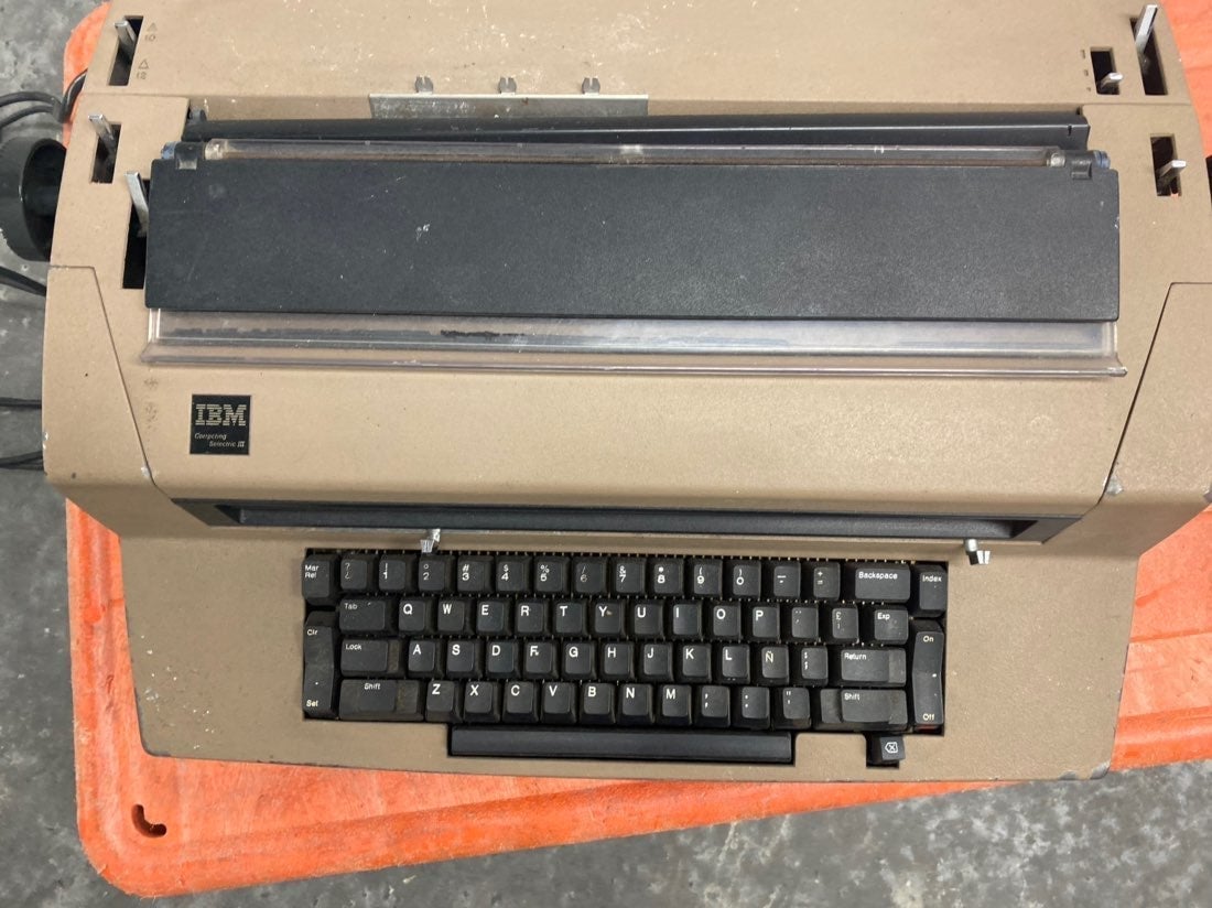 Vintage IBM Correcting Selectric III Ele