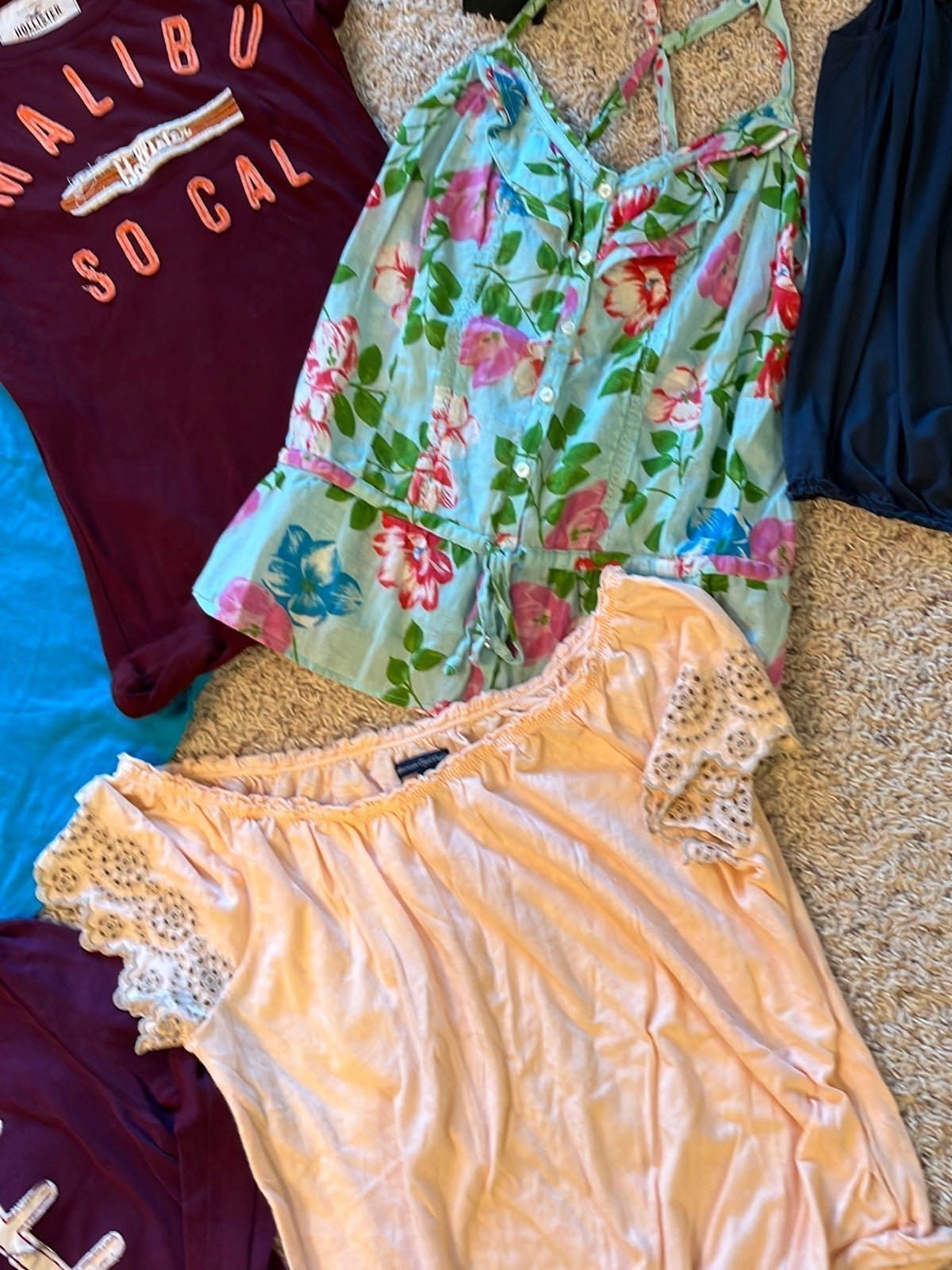 Lot sales of shirts- Hollister,Abercrombie,Aeropostale,American eagle