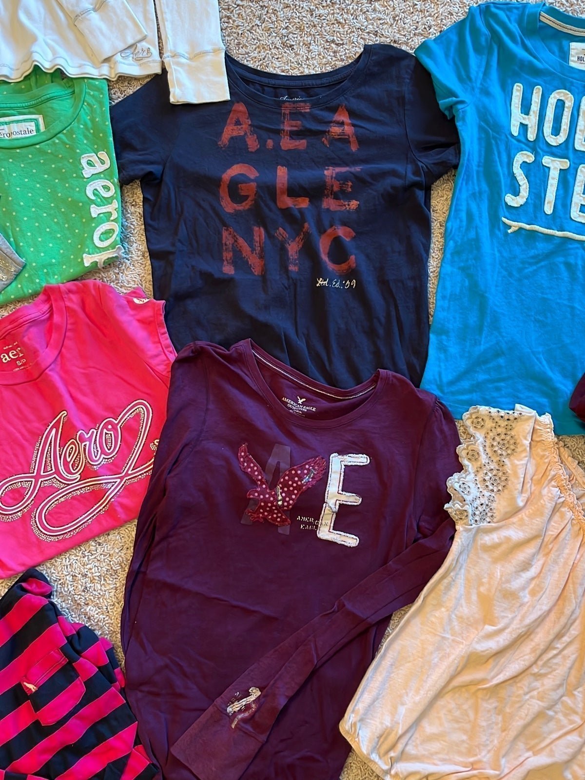 Lot sales of shirts- Hollister,Abercrombie,Aeropostale,American eagle