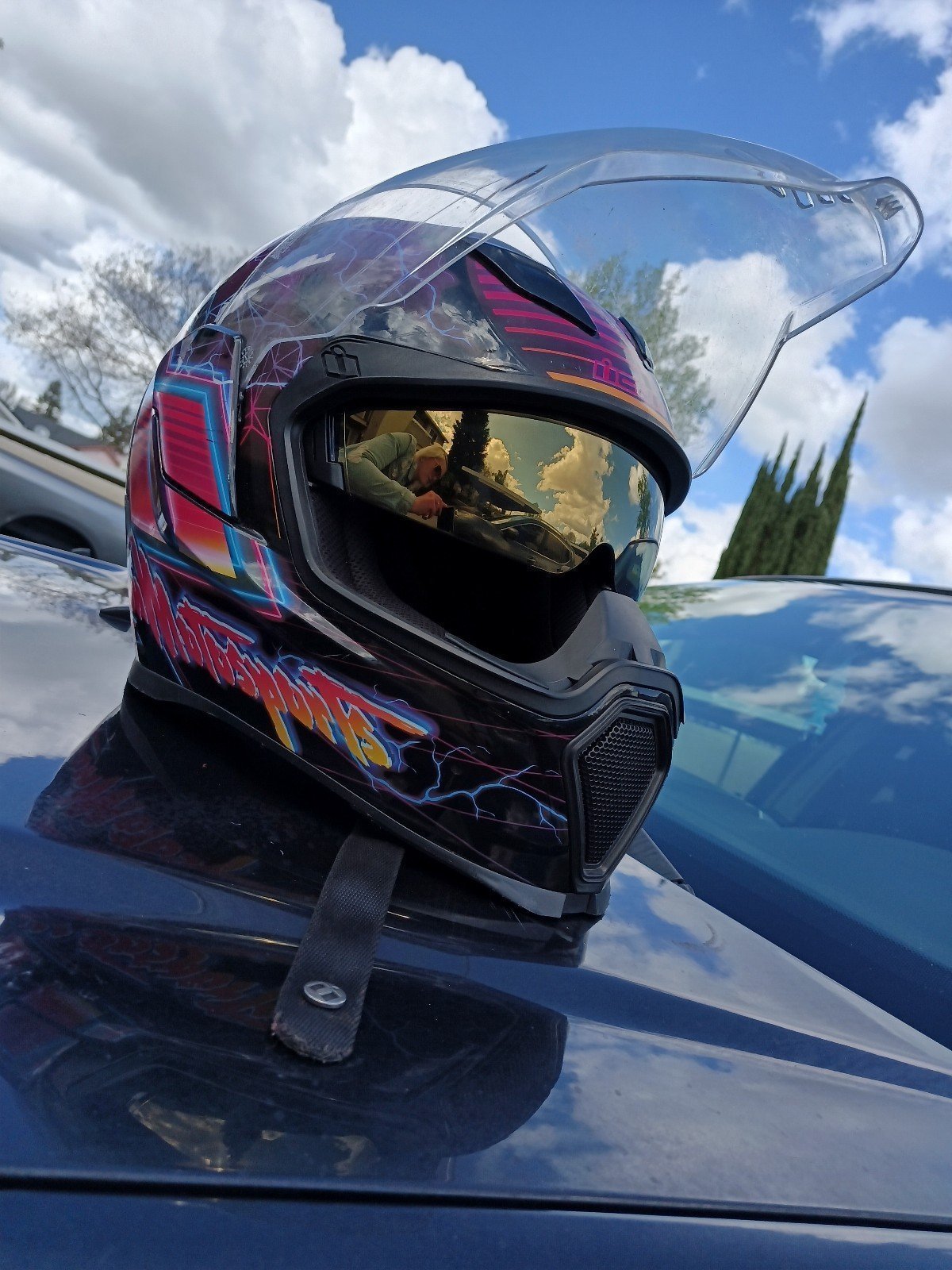 GiRLS Icon motorcycle helmet