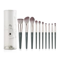 Lurella brushes with container