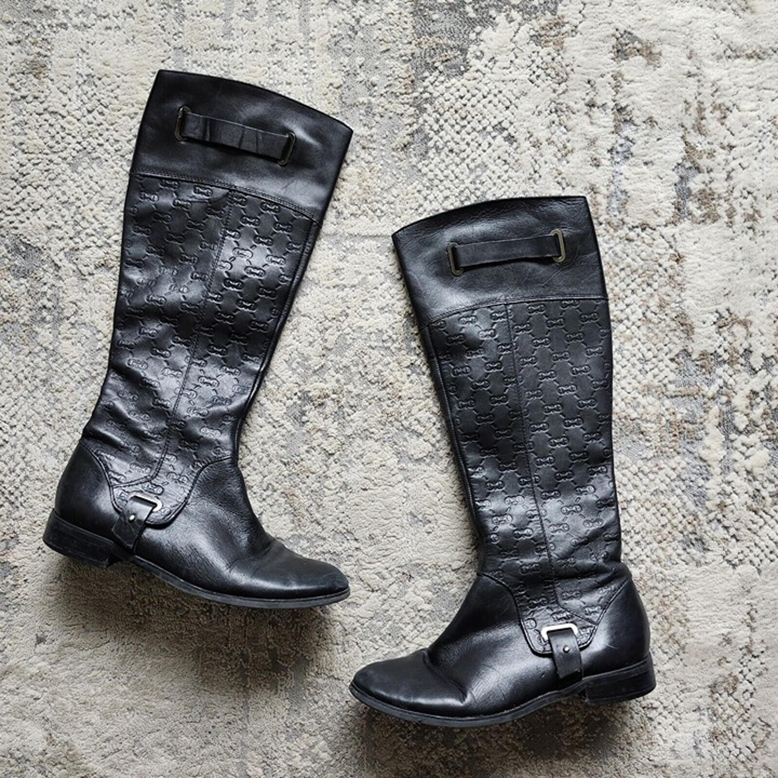 Etienne Aigner Size 7 Gilbert Womens Black  Leather Tall Riding Boots Side Zip