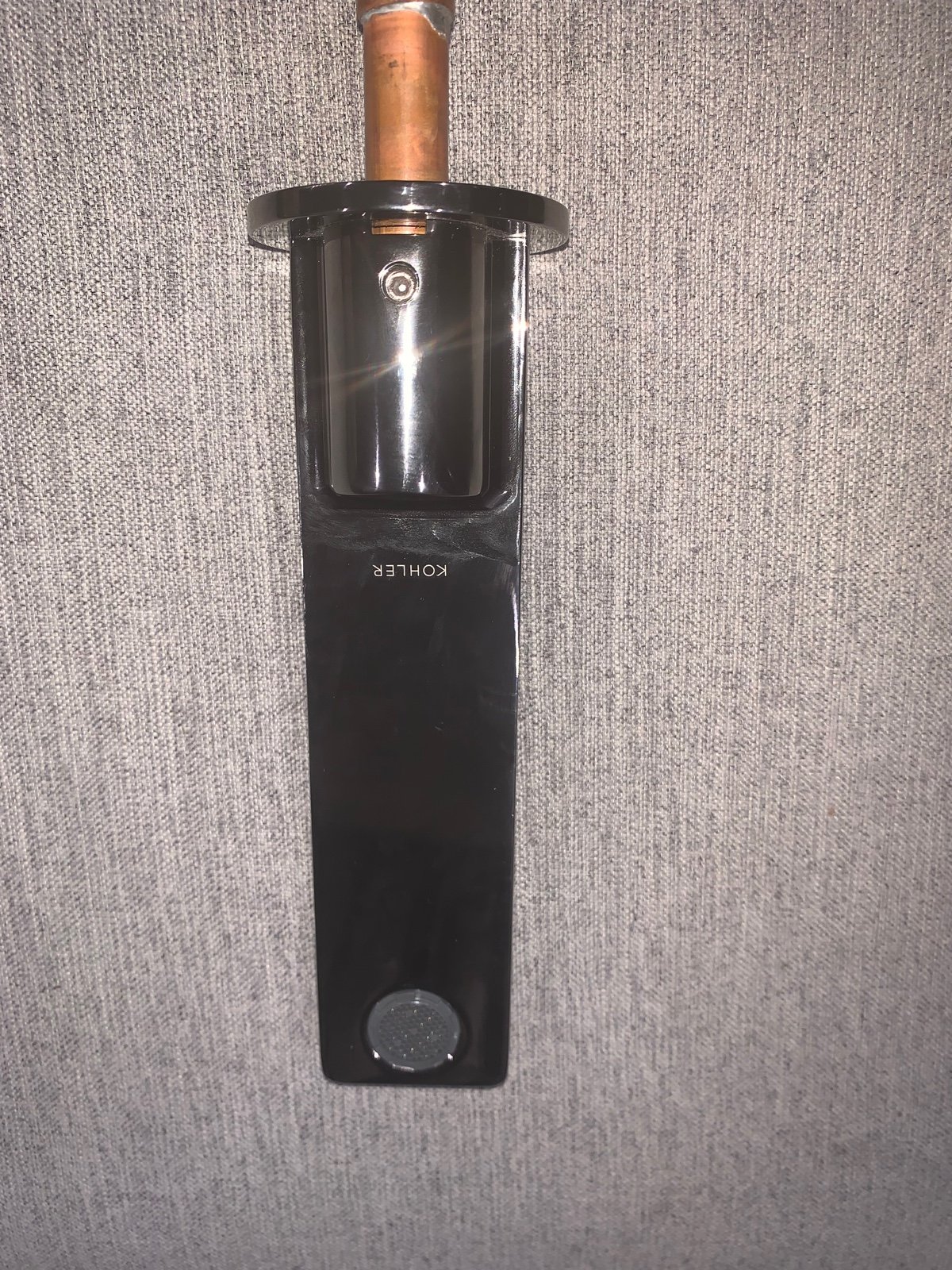 KOHLER Wall-Mount Bath Faucet Trim (Worth 730.80)
