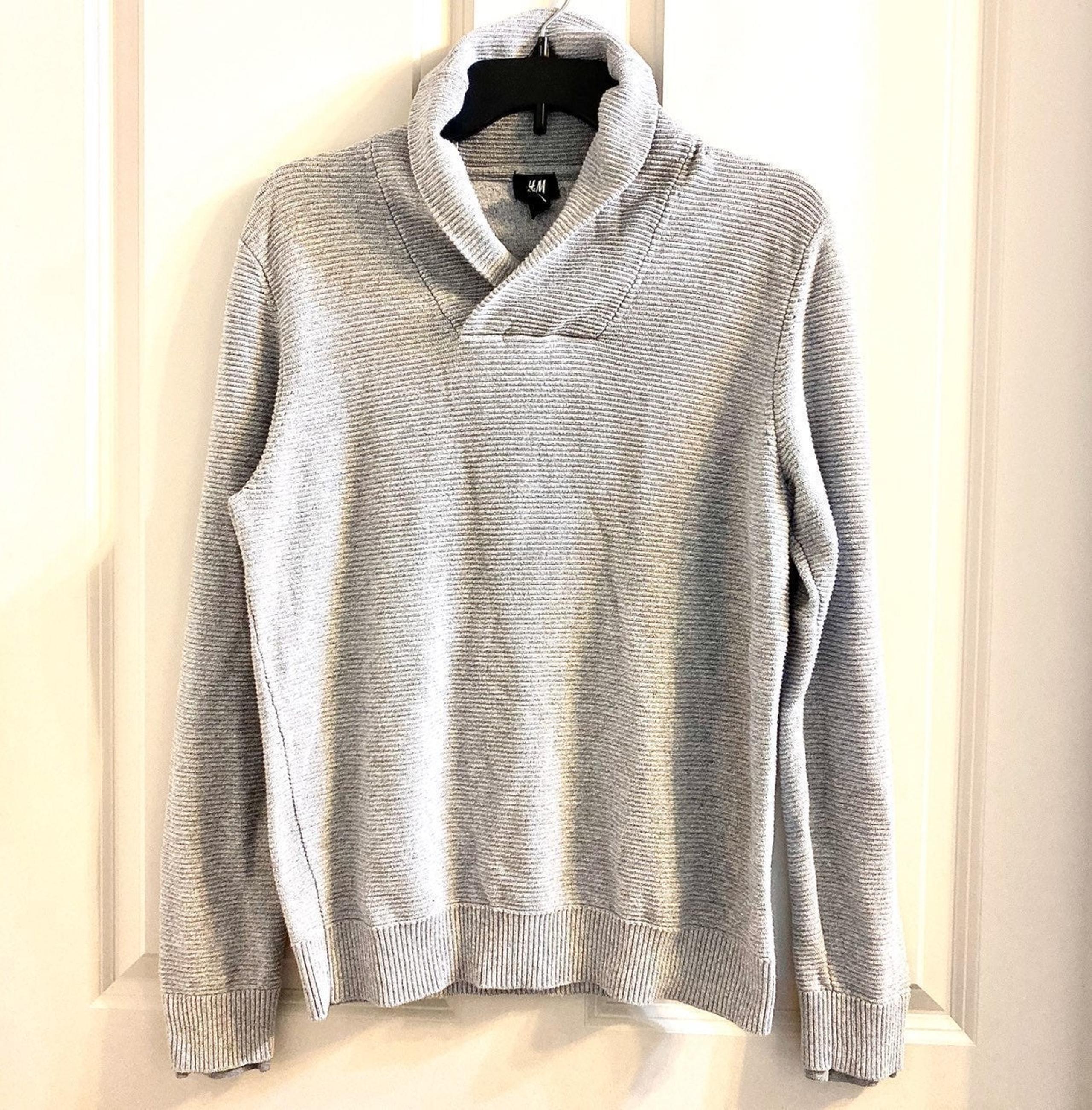 H&M grey high neck sweater