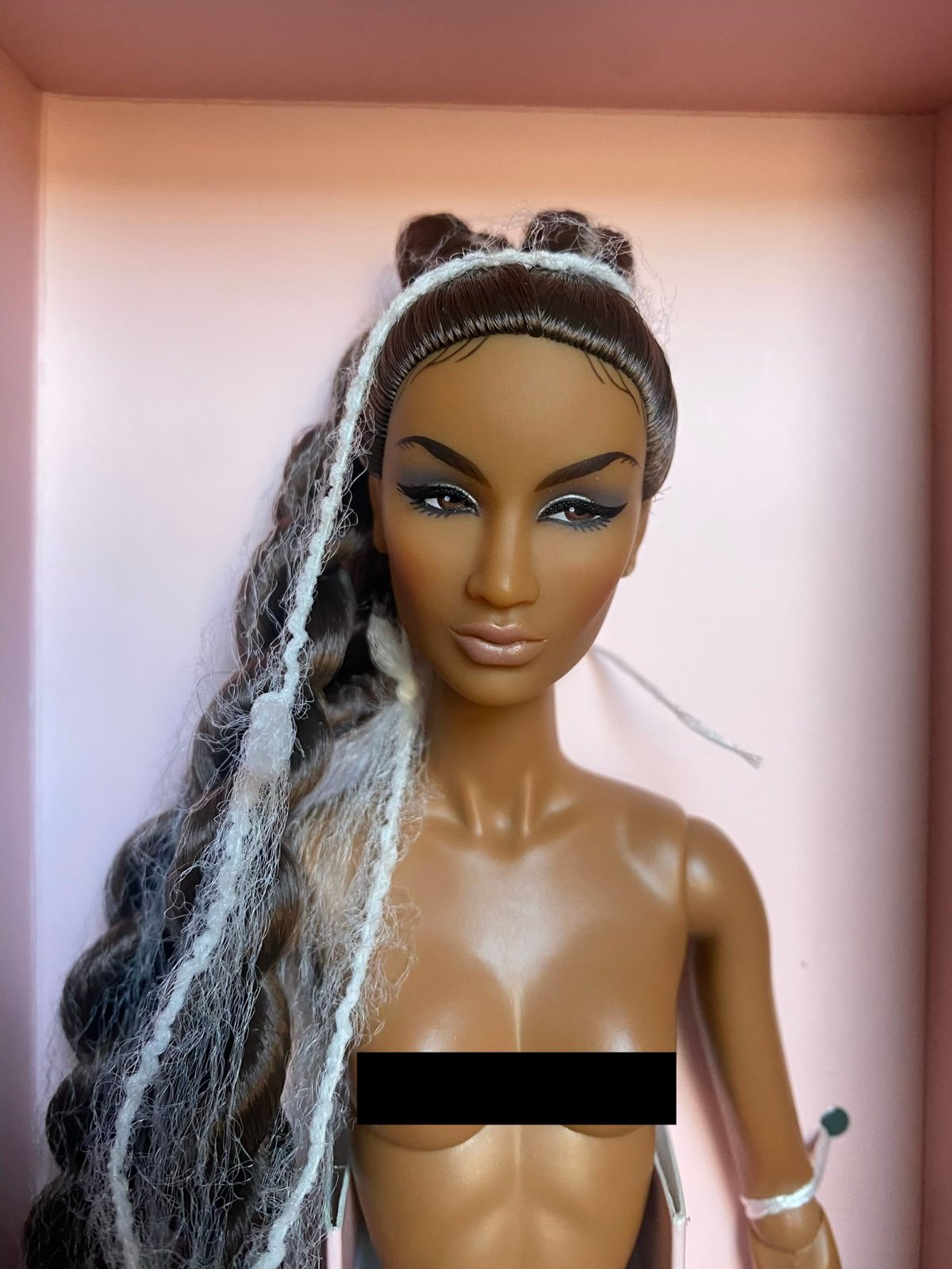 INTEGRITY TOYS MADEMOISELLE ANNIK VANDALE